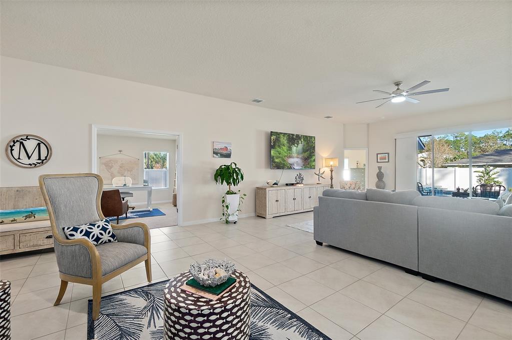 14 Rybark Lane, Palm Coast, Florida, 32164, United States, 3 Bedrooms Bedrooms, ,3 BathroomsBathrooms,Residential,For Sale,14 Rybark Lane,1679712