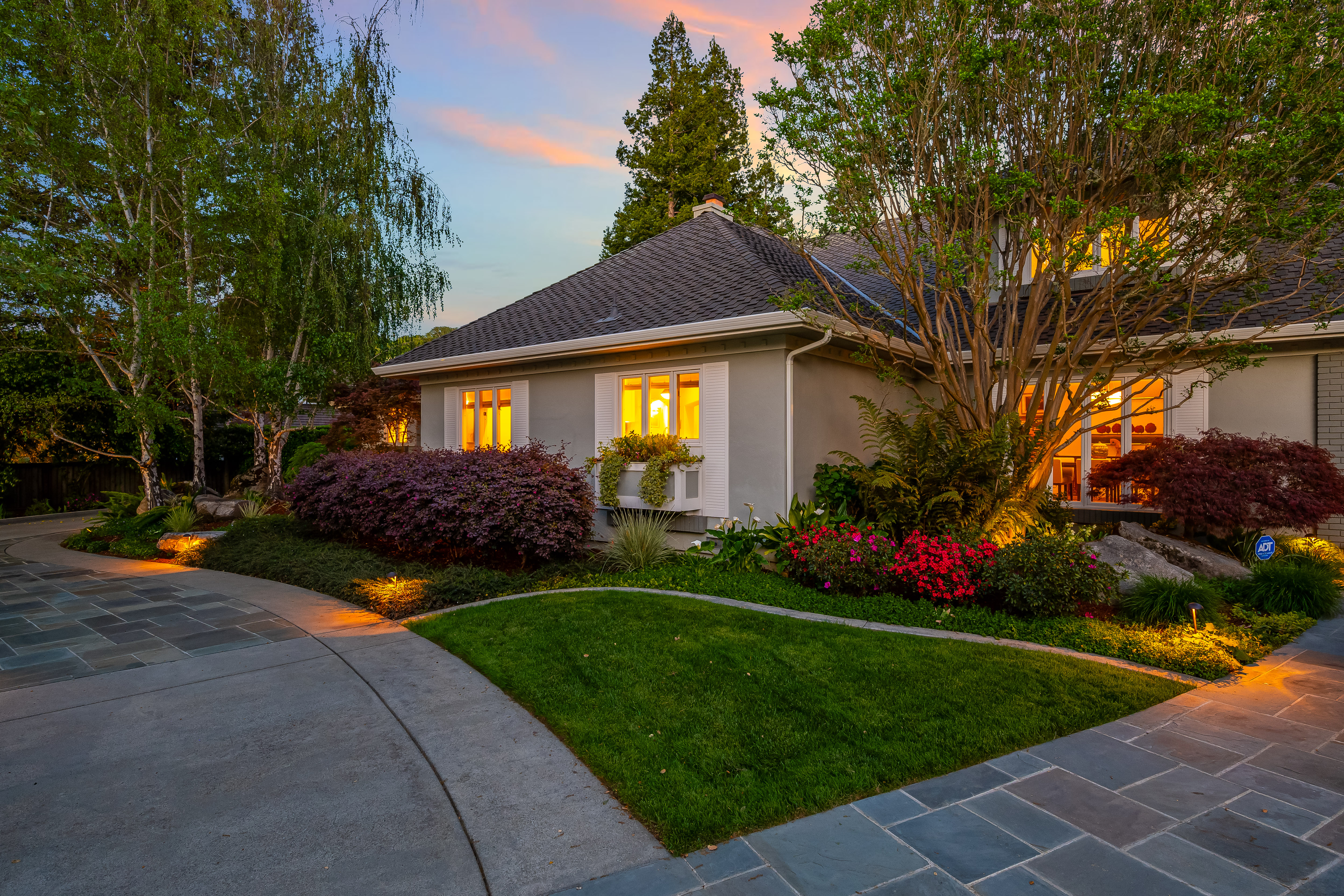  Elegant Vineyard Estate with Resort-Like Grounds - 物件實景