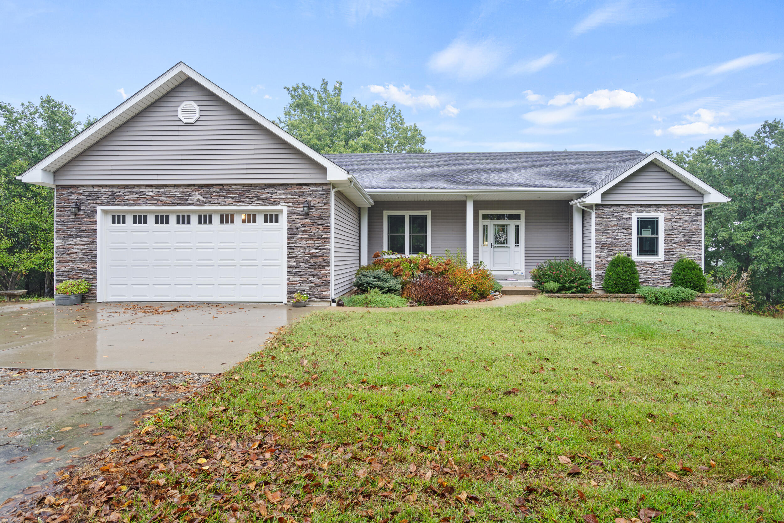 FAYETTE, Missouri, 65248, United States, 4 Bedrooms Bedrooms, ,3 BathroomsBathrooms,Residential,For Sale,1977383