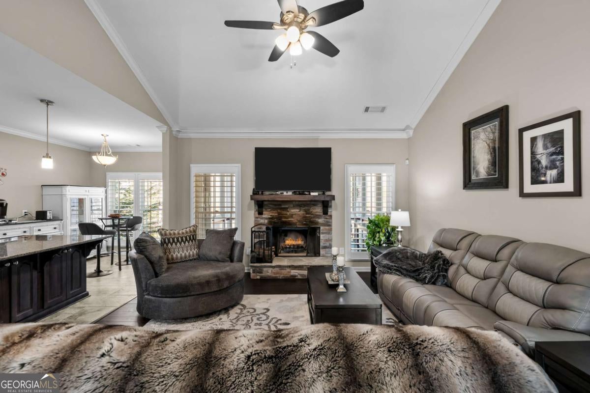 Ellijay, Georgia, 30536, United States, 3 Bedrooms Bedrooms, ,2 BathroomsBathrooms,Residential,For Sale,2013389