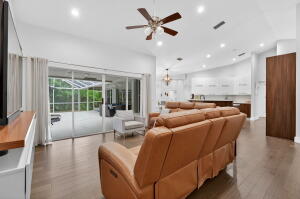 Boca Raton, Florida, 33498, United States, 5 Bedrooms Bedrooms, ,3 BathroomsBathrooms,Residential,For Sale,1975139