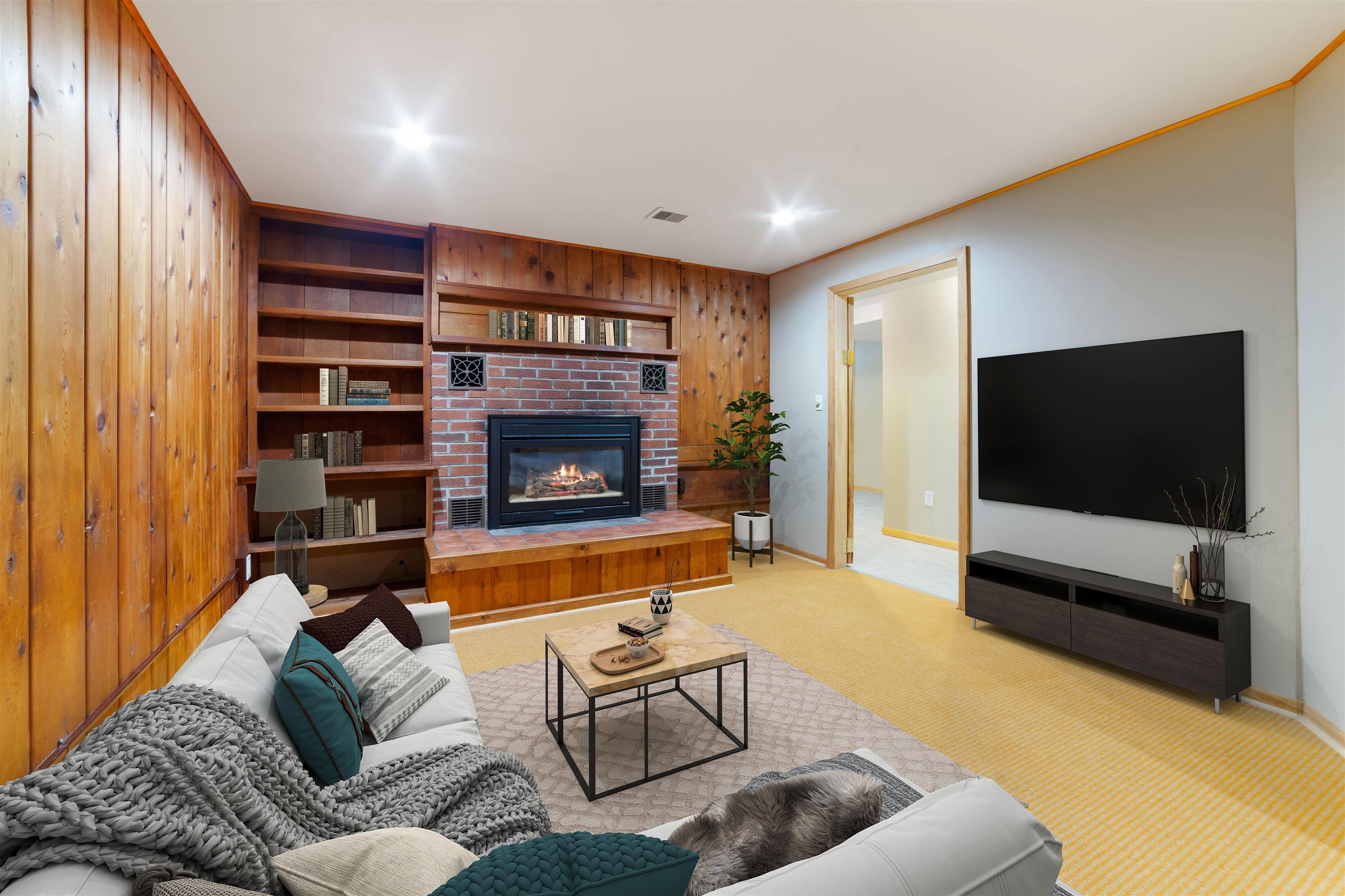Duluth, Minnesota, 55803, United States, 4 Bedrooms Bedrooms, ,1 BathroomBathrooms,Residential,For Sale,1942593