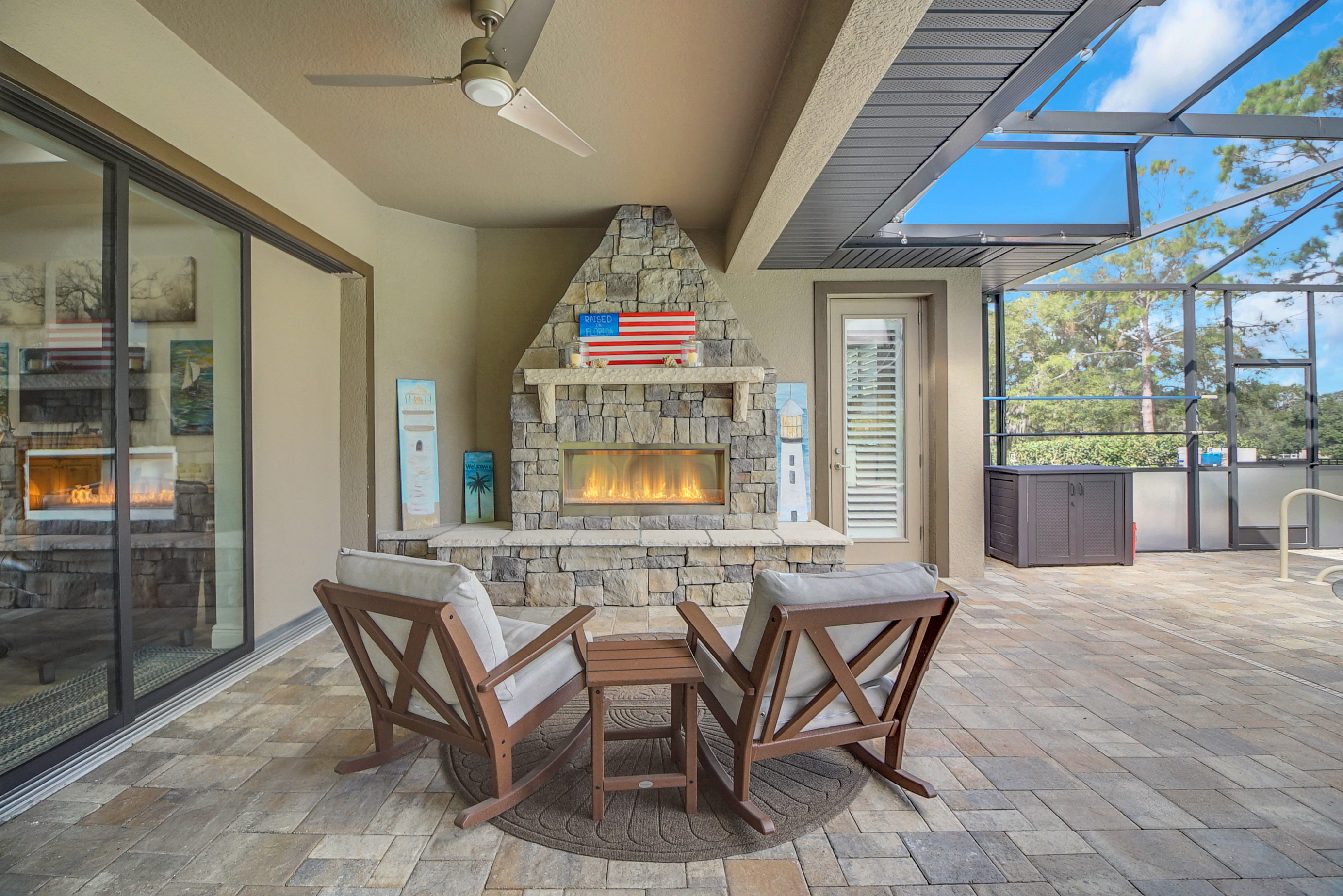 Lady Lake, Florida, 32159, United States, 4 Bedrooms Bedrooms, ,3 BathroomsBathrooms,Residential,For Sale,1922076