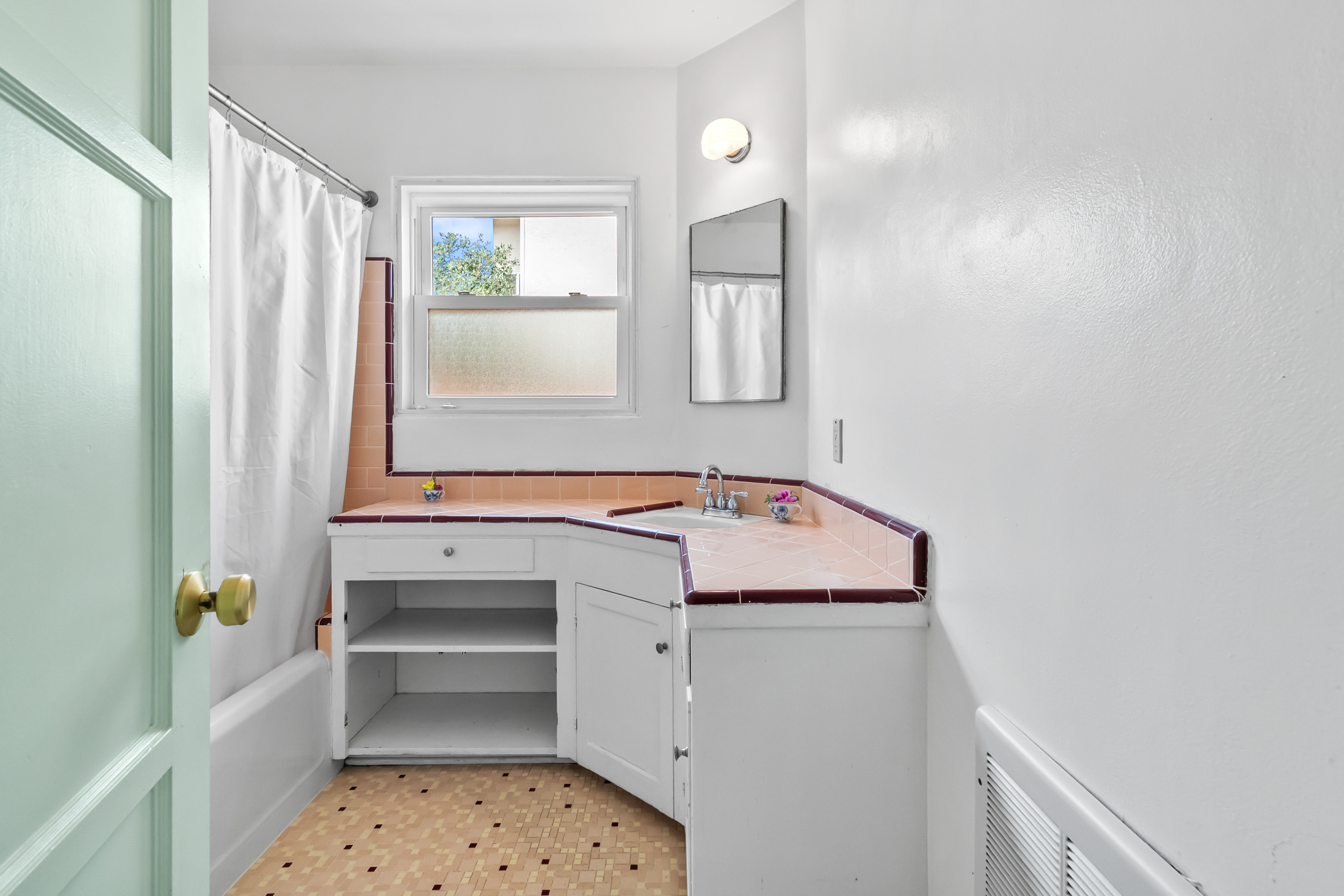  2330 Bancroft Street, San Diego, CA 92104 - 物件實景