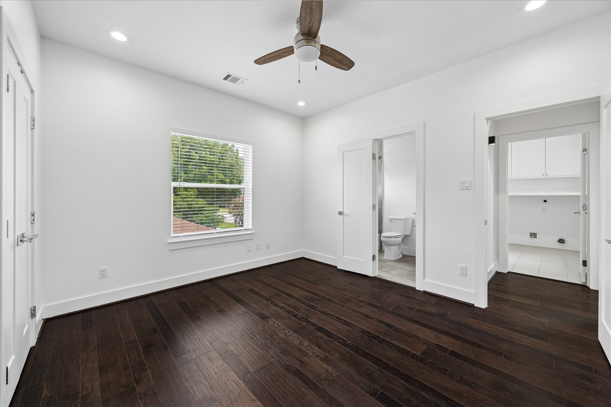  7702 Jacquelyn Oaks Road - 物件實景