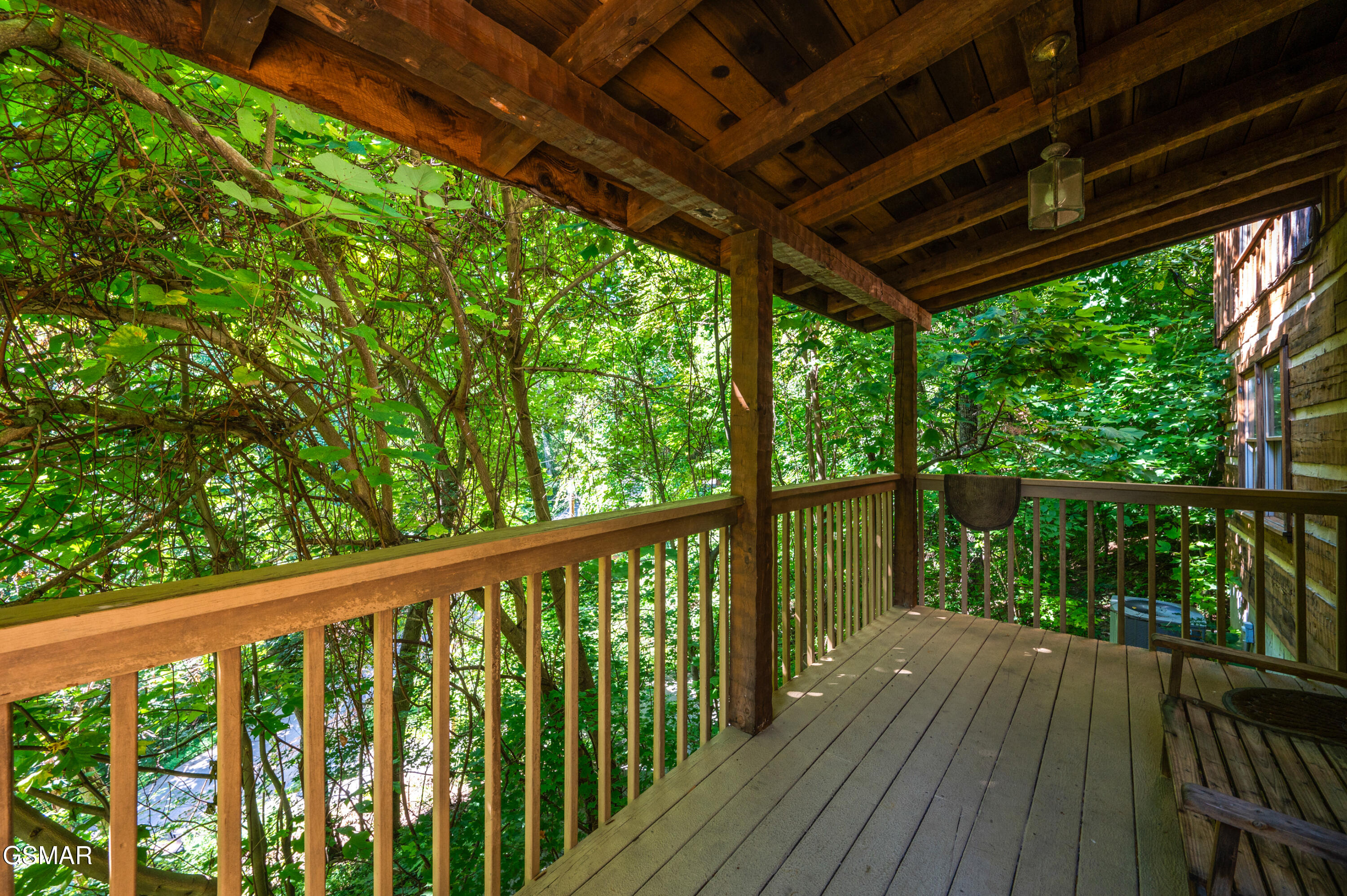 Gatlinburg, Tennessee, 37738, United States, 1 Bedroom Bedrooms, ,2 BathroomsBathrooms,Residential,For Sale,1977130