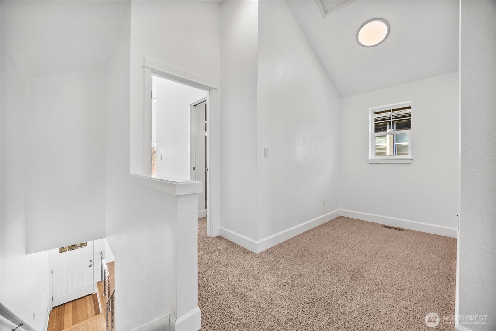 Seattle, Washington, 98106, United States, 2 Bedrooms Bedrooms, ,2 BathroomsBathrooms,Residential,For Sale,1991706