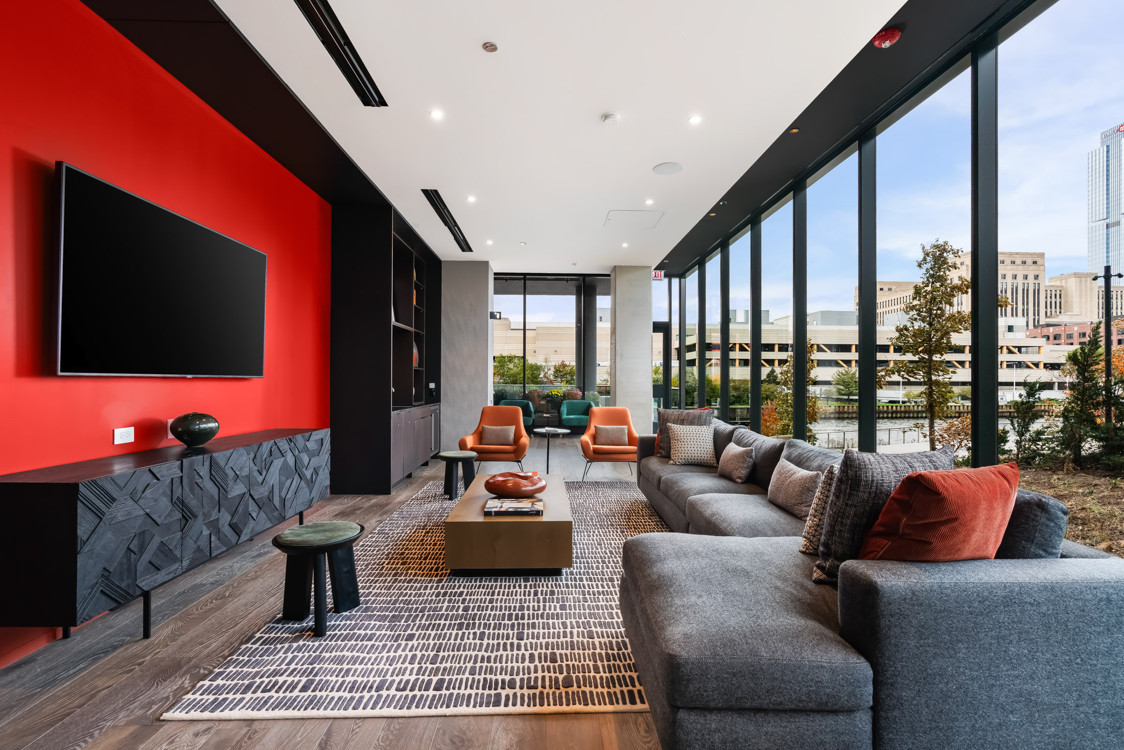  Experience Sophisticated Urban Living Like Never Before - 物件實景