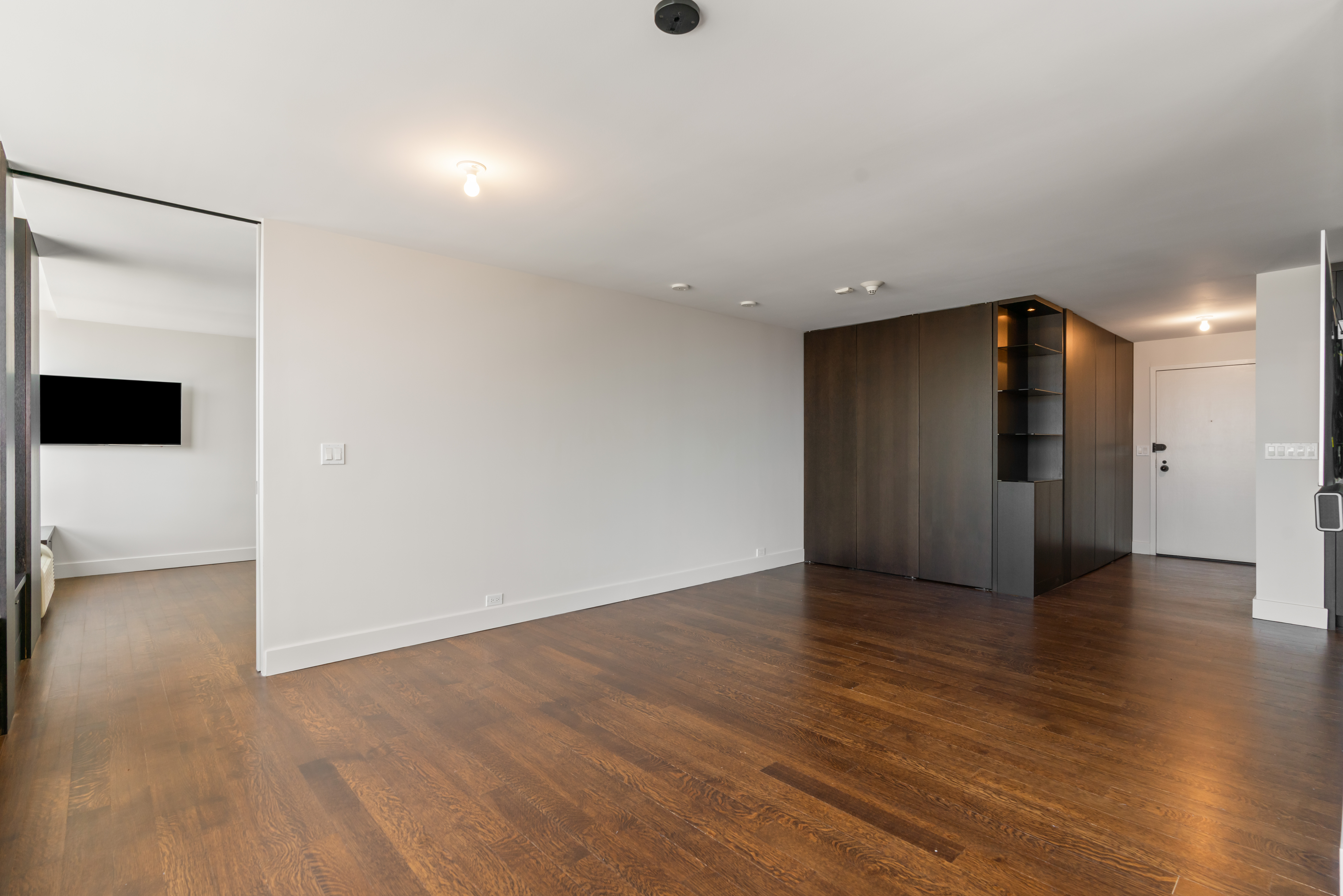  Fully Renovated Condo in the Gold Coast - 物件實景