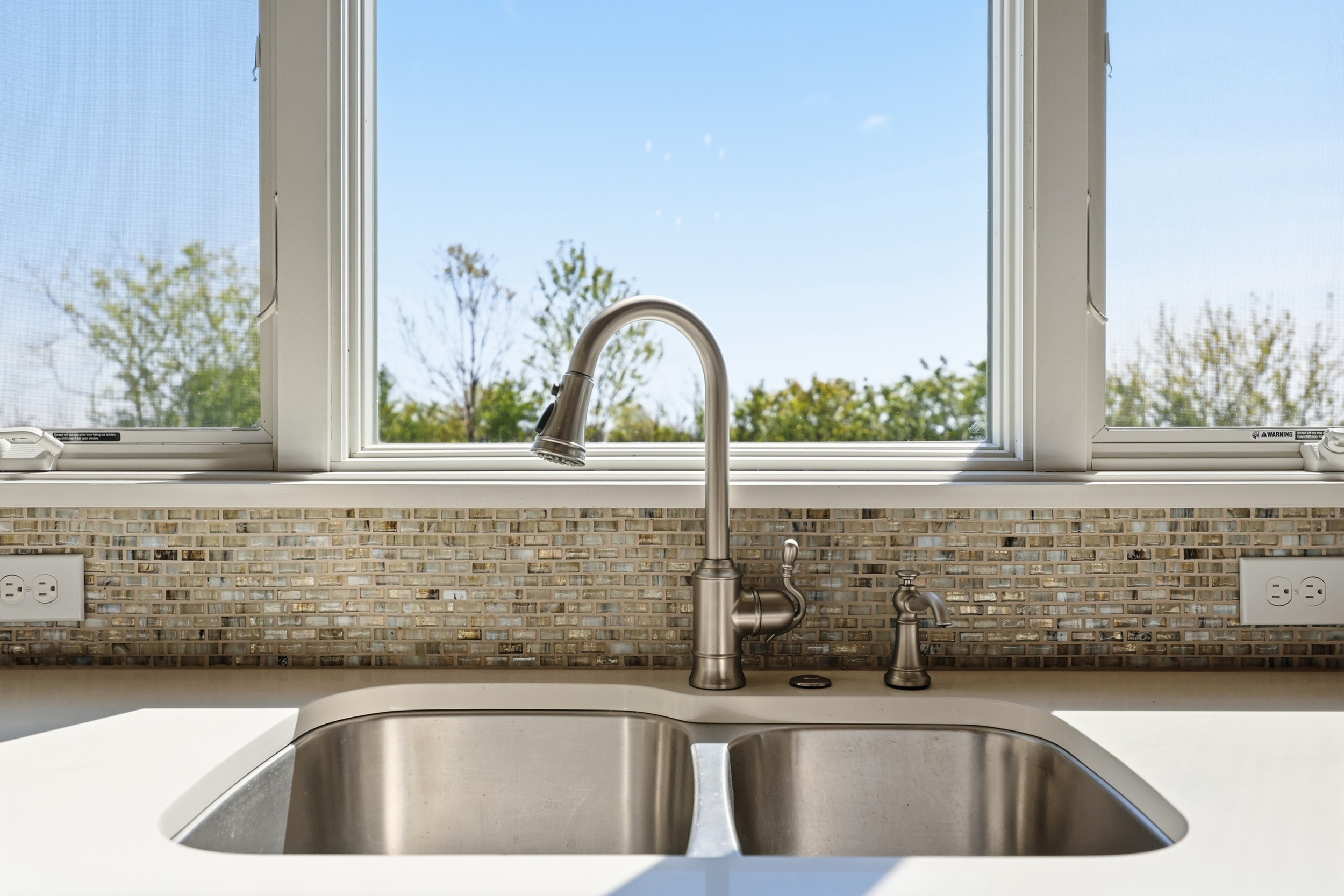  5142 Whites Lane - 物件實景