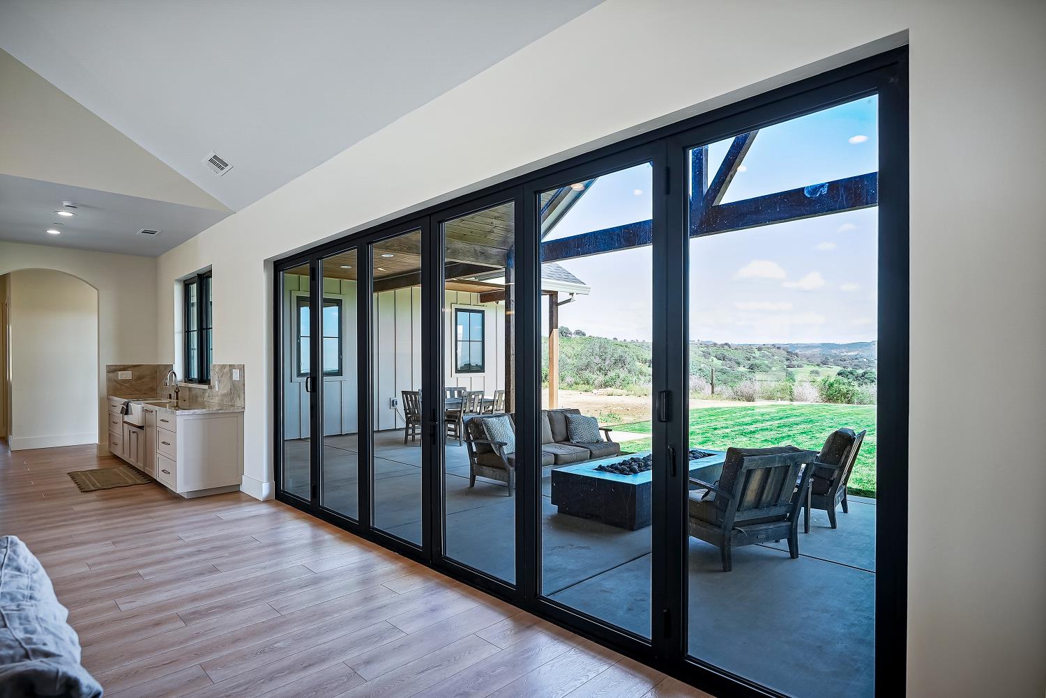 Burson, California, 95225, United States, 4 Bedrooms Bedrooms, ,4 BathroomsBathrooms,Residential,For Sale,2040271