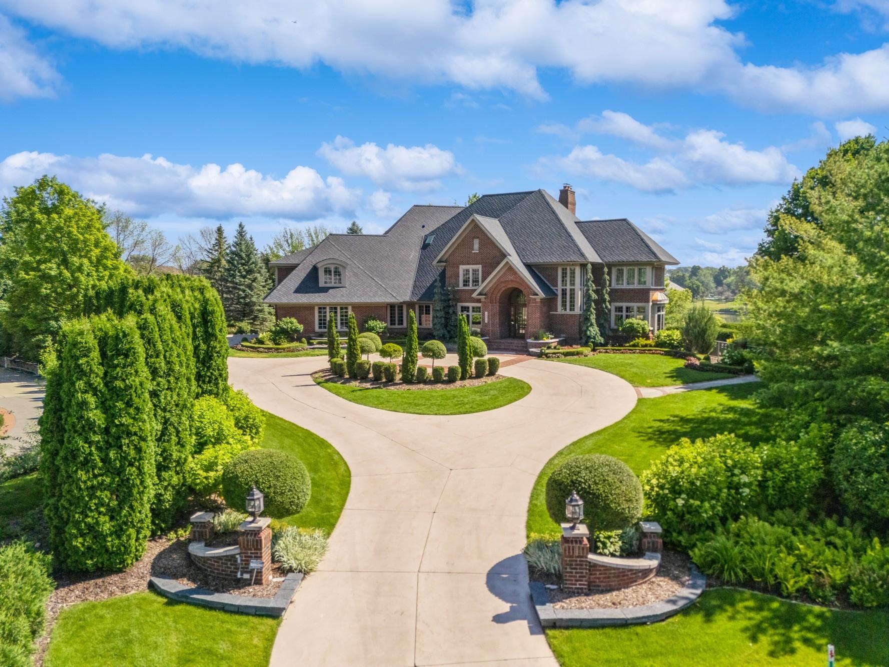 Eden Prairie, Minnesota, 55347, United States, 6 Bedrooms Bedrooms, ,6 BathroomsBathrooms,Residential,For Sale,1902049