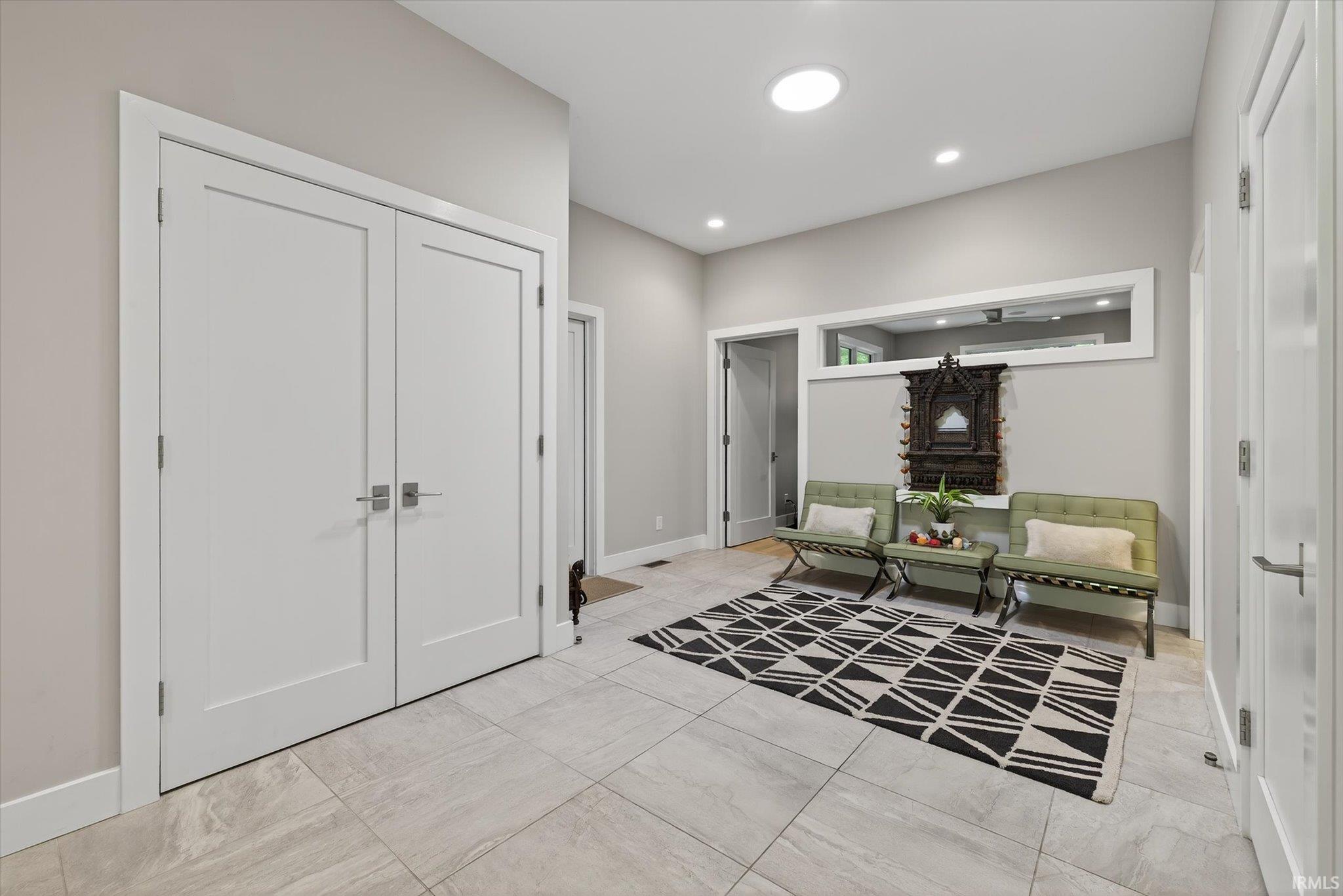 Bloomington, Indiana, 47401, United States, 3 Bedrooms Bedrooms, ,3 BathroomsBathrooms,Residential,For Sale,1977080