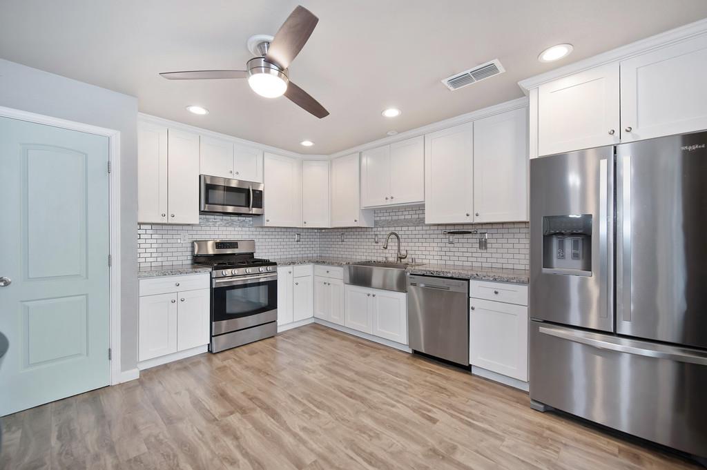 Roseville, California, 95747, United States, 3 Bedrooms Bedrooms, ,2 BathroomsBathrooms,Residential,For Sale,1907474