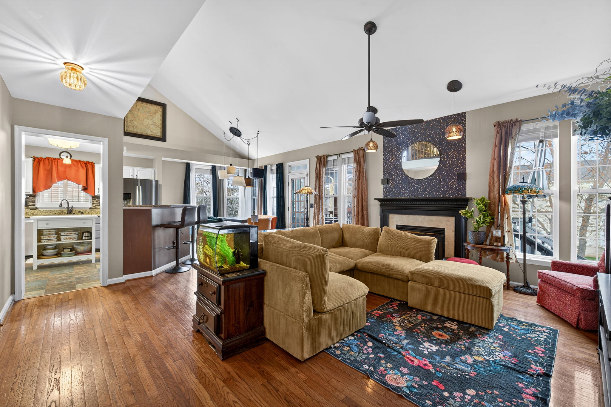  18700 Potomac Station Drive, Leesburg, VA 20176 - 物件實景