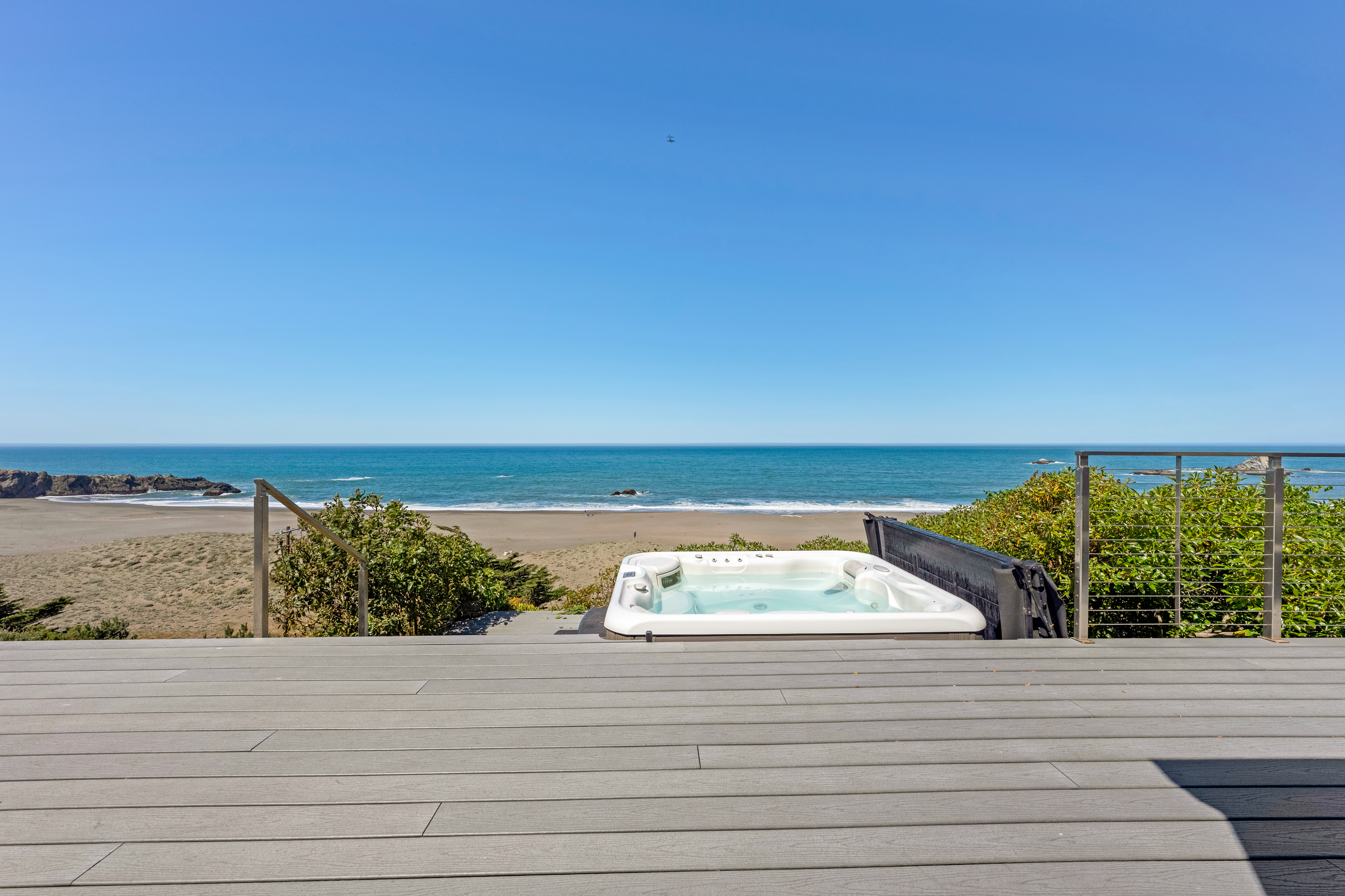 7187 Cliff Avenue, Bodega Bay, CA 94923 - 物件實景
