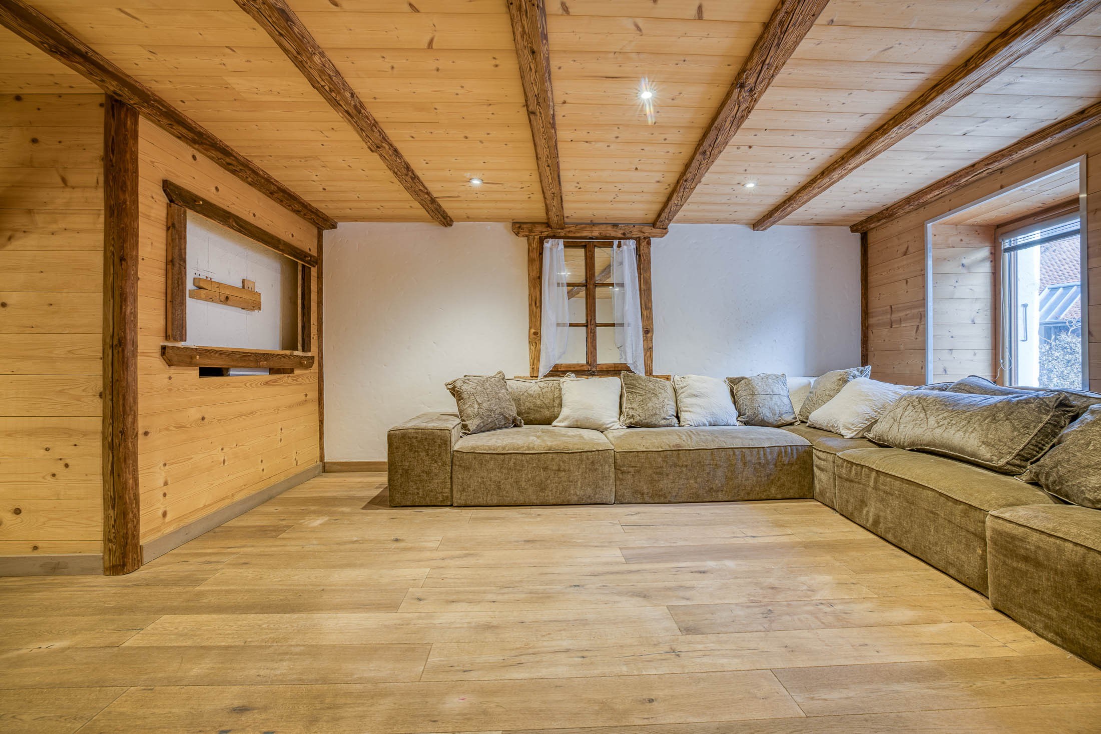  A beautiful, fully renovated chalet-style apartment - 物件實景