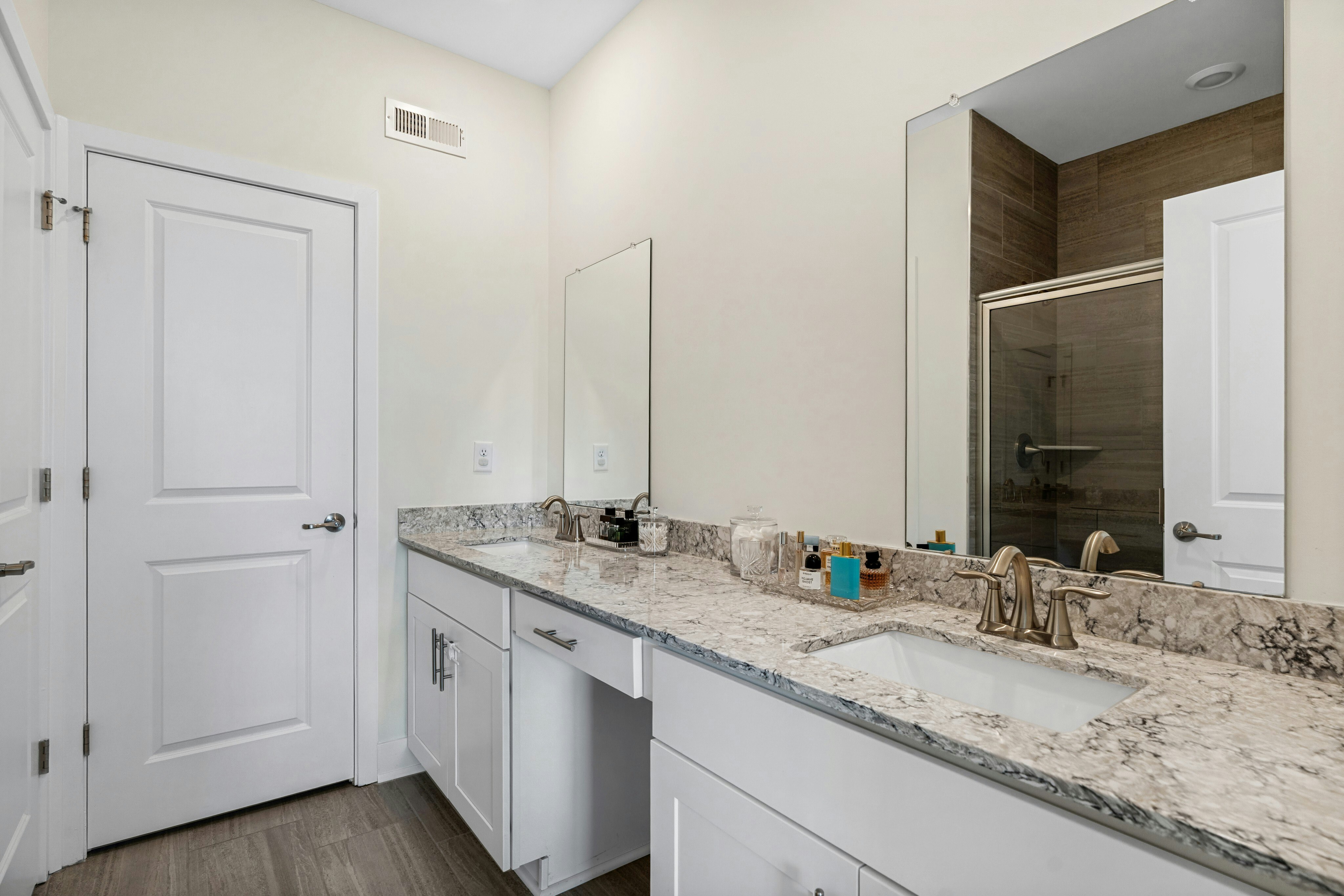  53 Veterans Way, Morris Plains, NJ 07950 - 物件實景