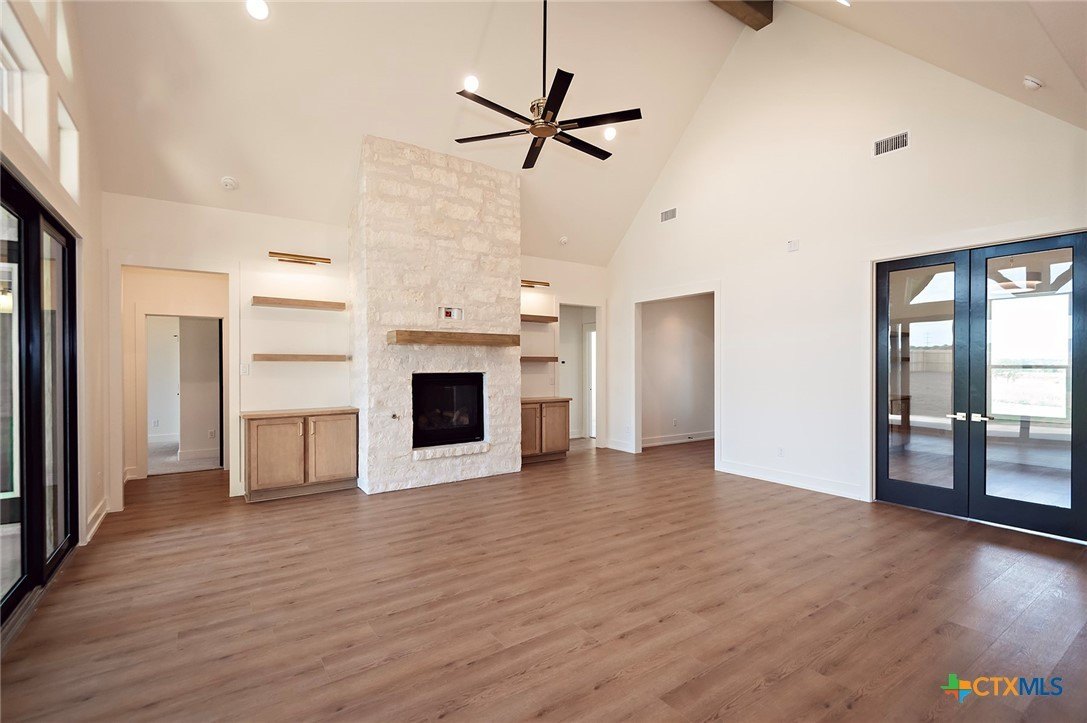 Salado, Texas, 76571, United States, 4 Bedrooms Bedrooms, ,4 BathroomsBathrooms,Residential,For Sale,1900764