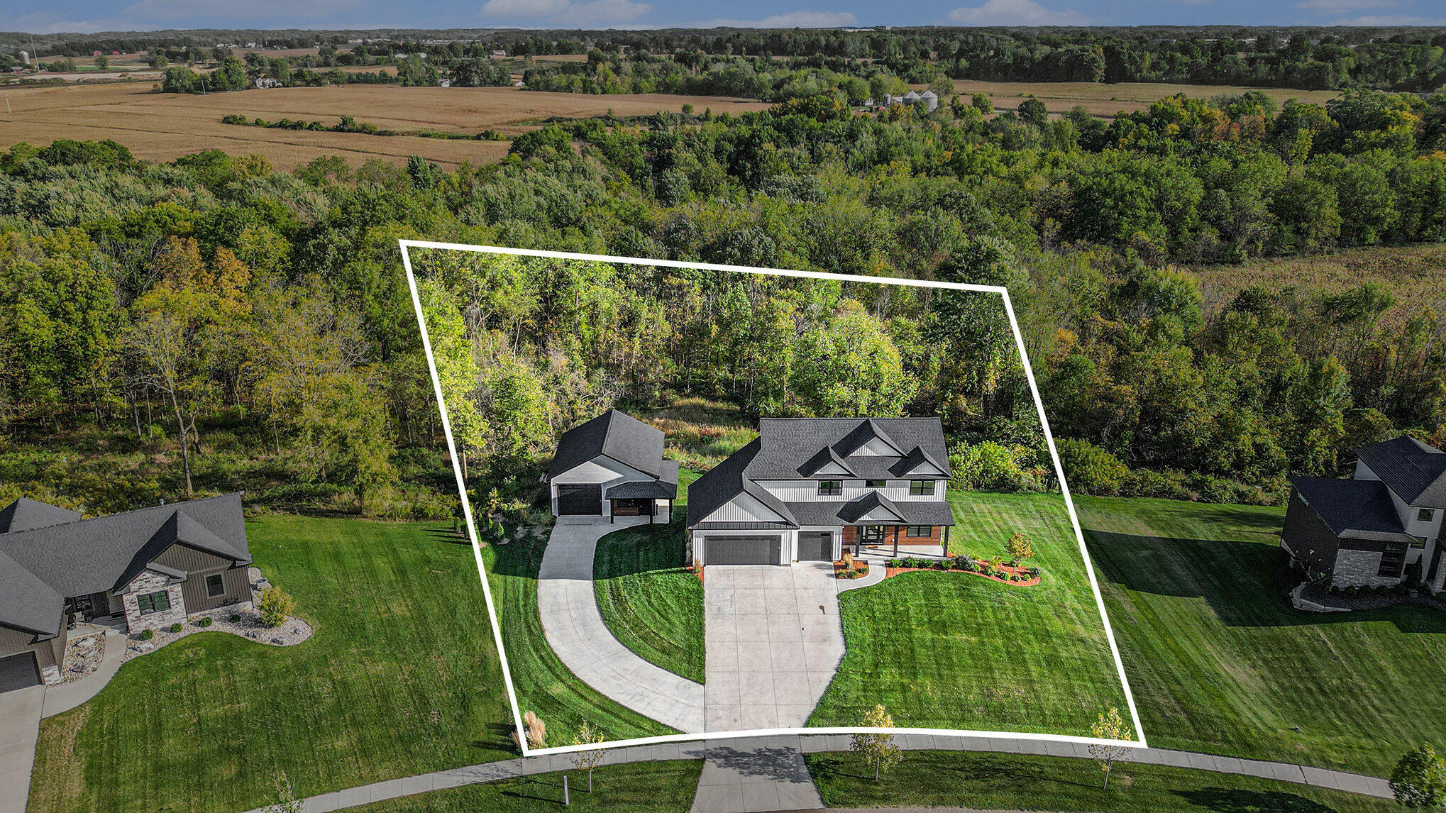 Allendale, Michigan, 49401, United States, 5 Bedrooms Bedrooms, ,4 BathroomsBathrooms,Residential,For Sale,1960697