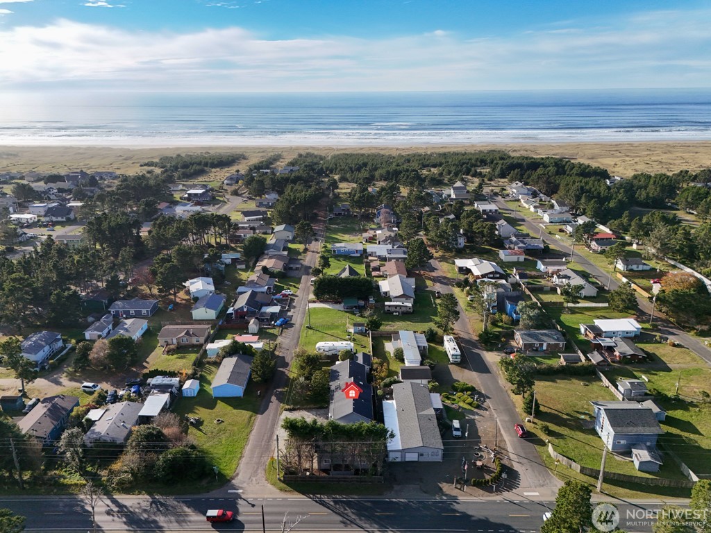 Long Beach, Washington, 98631, United States, 3 Bedrooms Bedrooms, ,2 BathroomsBathrooms,Residential,For Sale,1895315