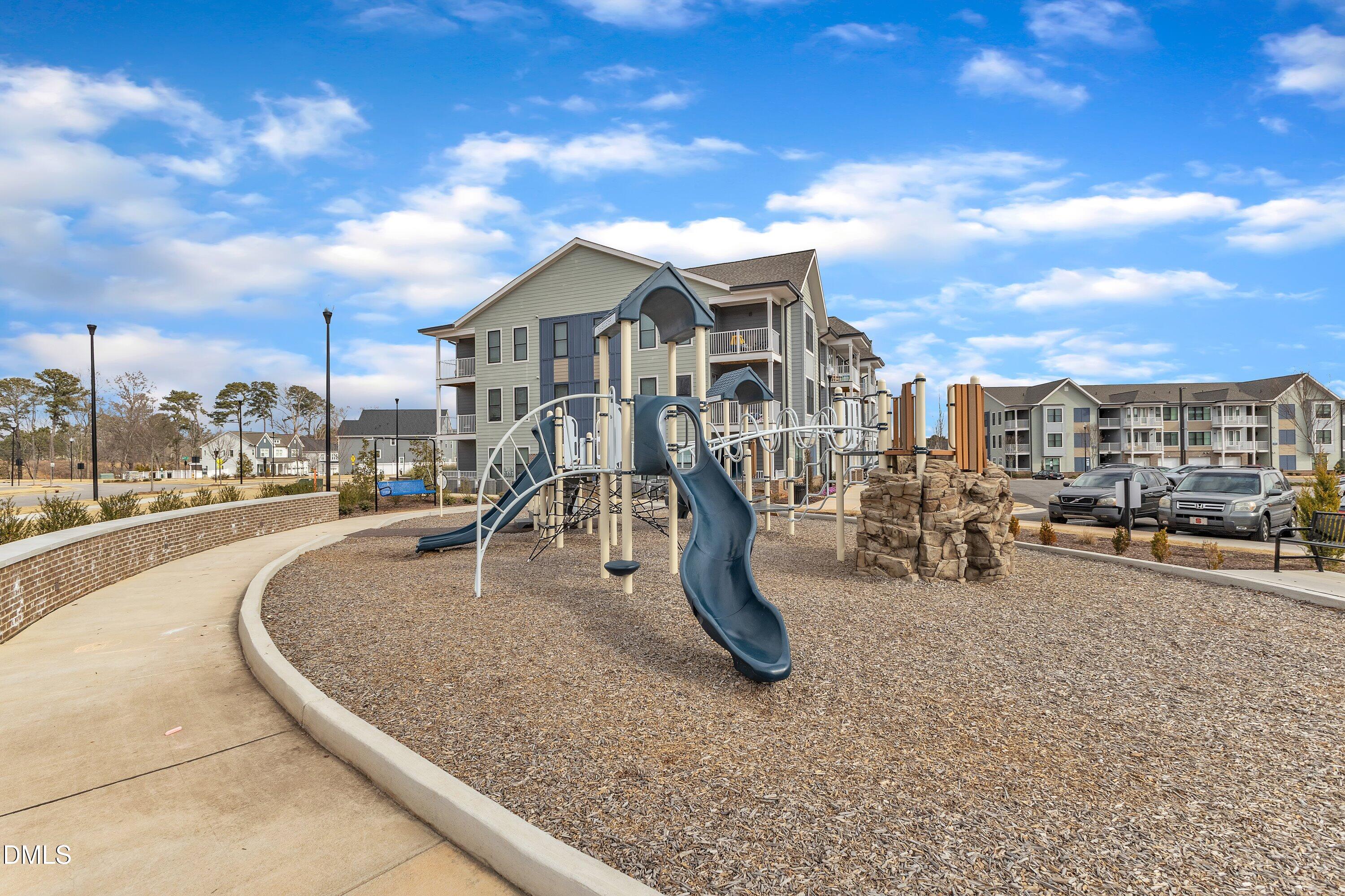 Wake Forest, North Carolina, 27587, United States, 4 Bedrooms Bedrooms, ,3 BathroomsBathrooms,Residential,For Sale,1994792