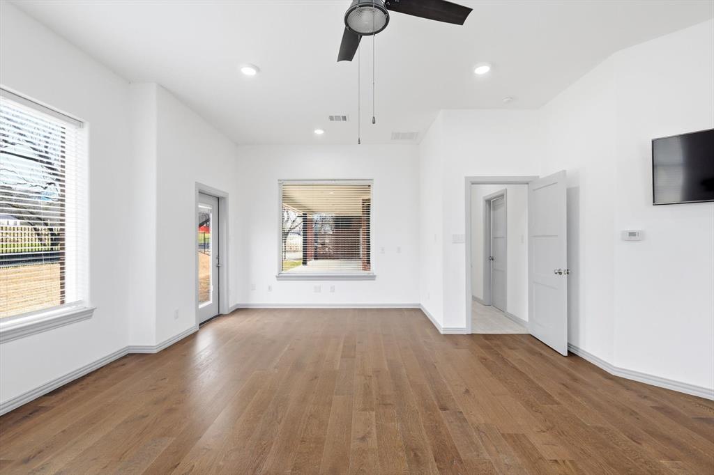 Cedar Hill, Texas, 75104, United States, 3 Bedrooms Bedrooms, ,3 BathroomsBathrooms,Residential,For Sale,2019562