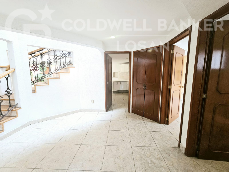 Naucalpan de Juárez, Estado de méxico, 53100, Mexico, 3 Bedrooms Bedrooms, ,4 BathroomsBathrooms,Residential,For Sale,1687508