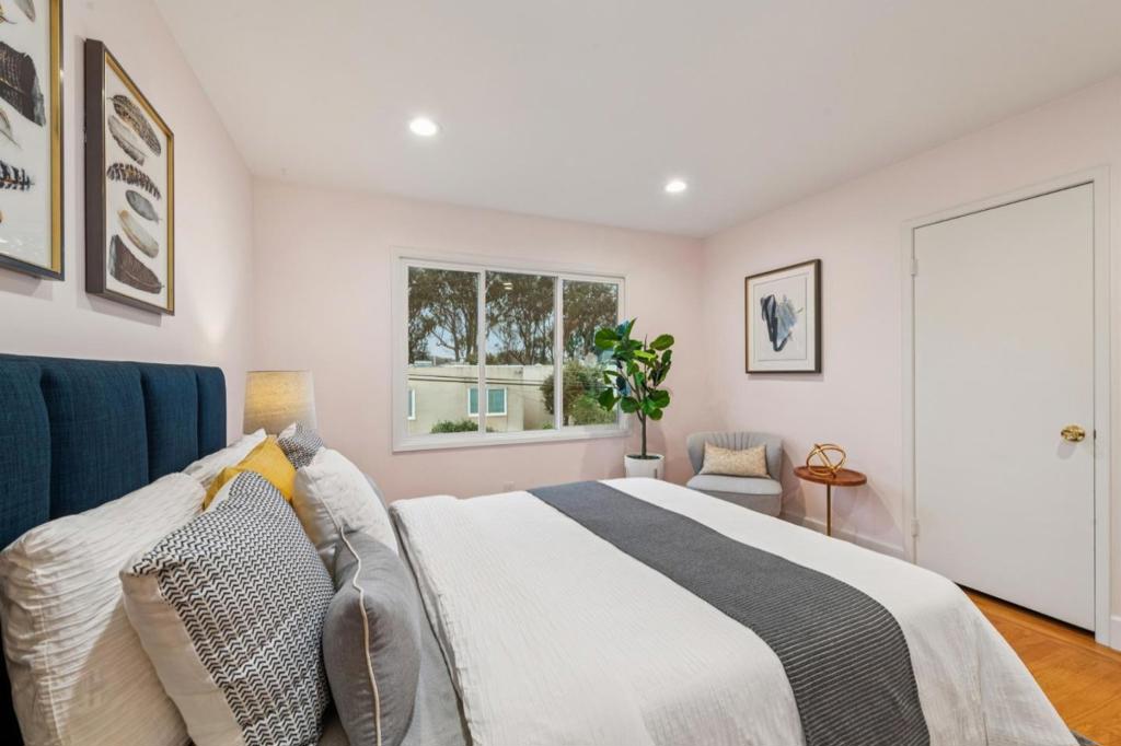 San Francisco, California, 94132, United States, 4 Bedrooms Bedrooms, ,3 BathroomsBathrooms,Residential,For Sale,2005595