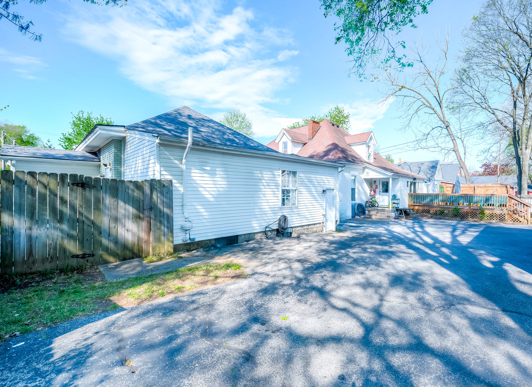 729 Hambrick Avenue - 物件實景