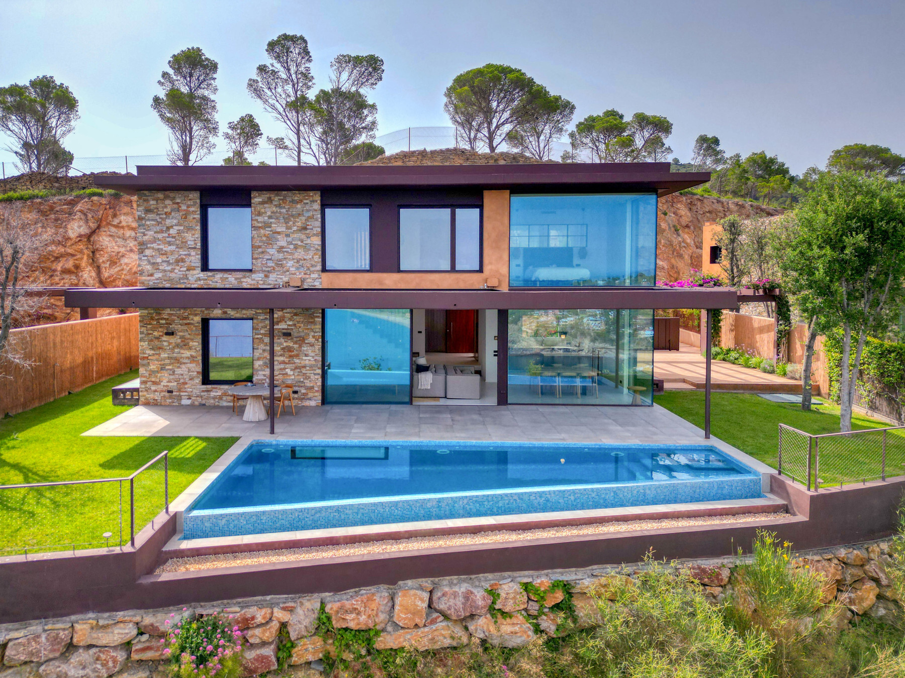 House with swimming pool and sea views in urbanization in Sa Riera - 物件實景