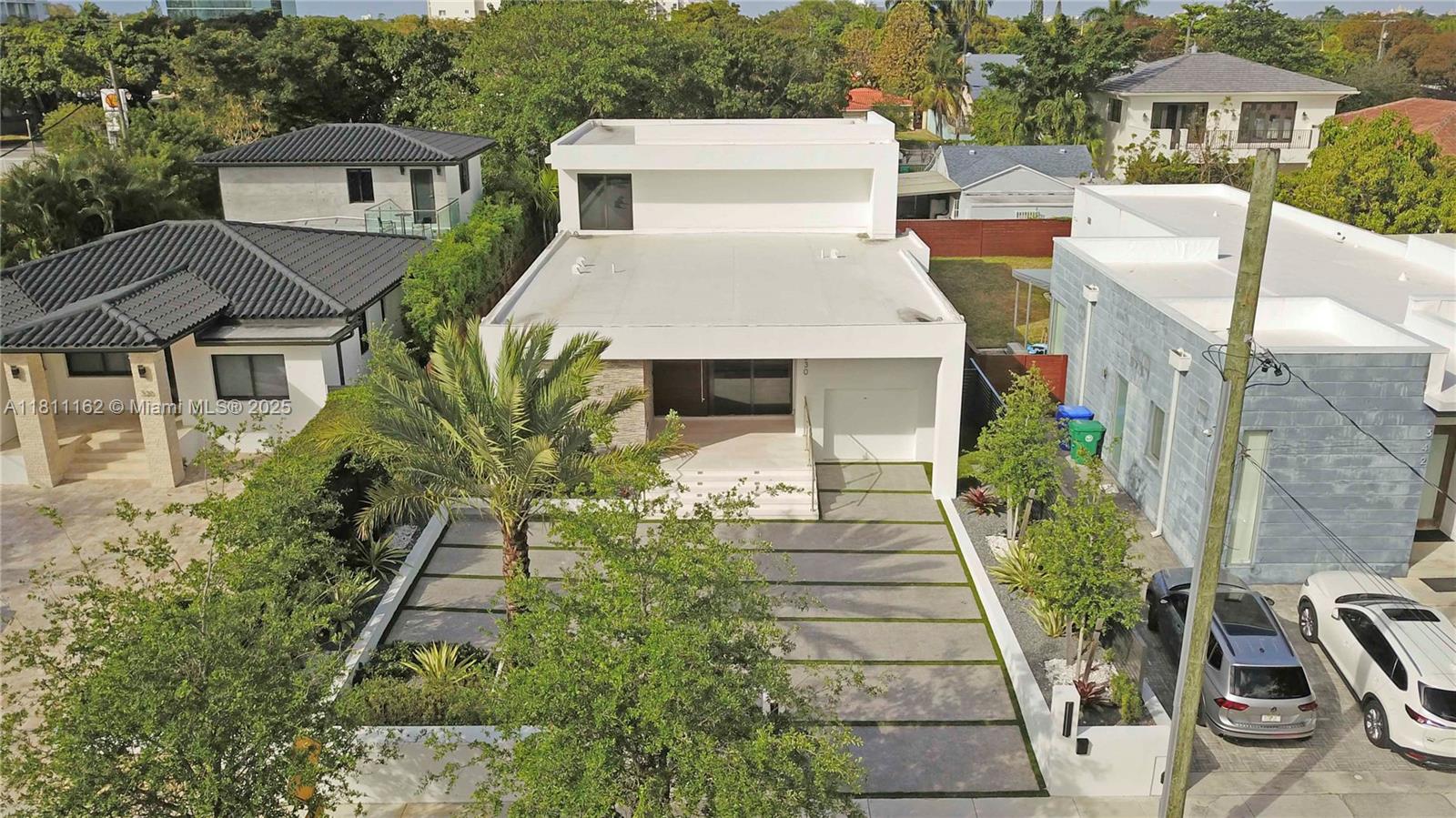 Miami, Florida, 33129, United States, 4 Bedrooms Bedrooms, ,5 BathroomsBathrooms,Residential,For Sale,1839083