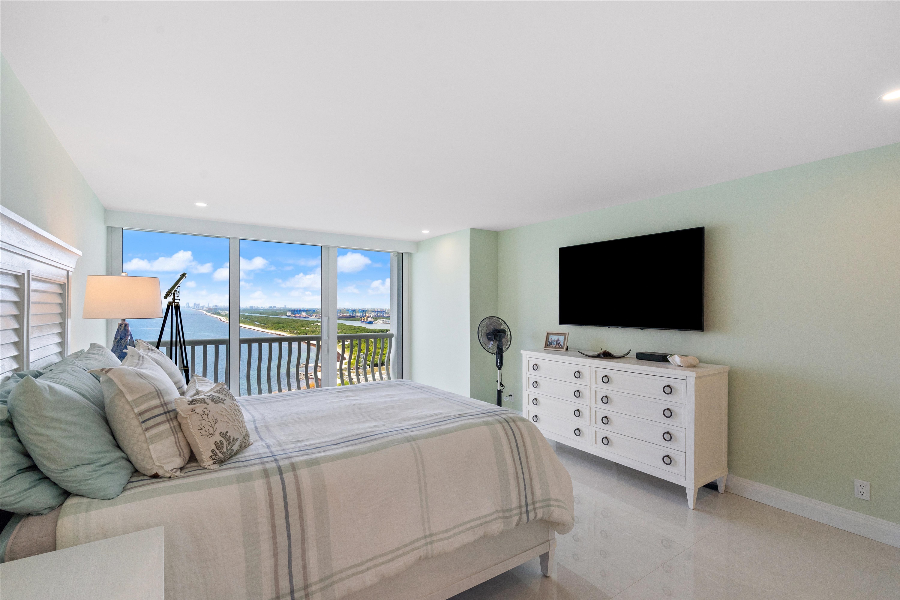  2200 S Ocean Ln, Fort Lauderdale, FL, 33316 - 物件實景