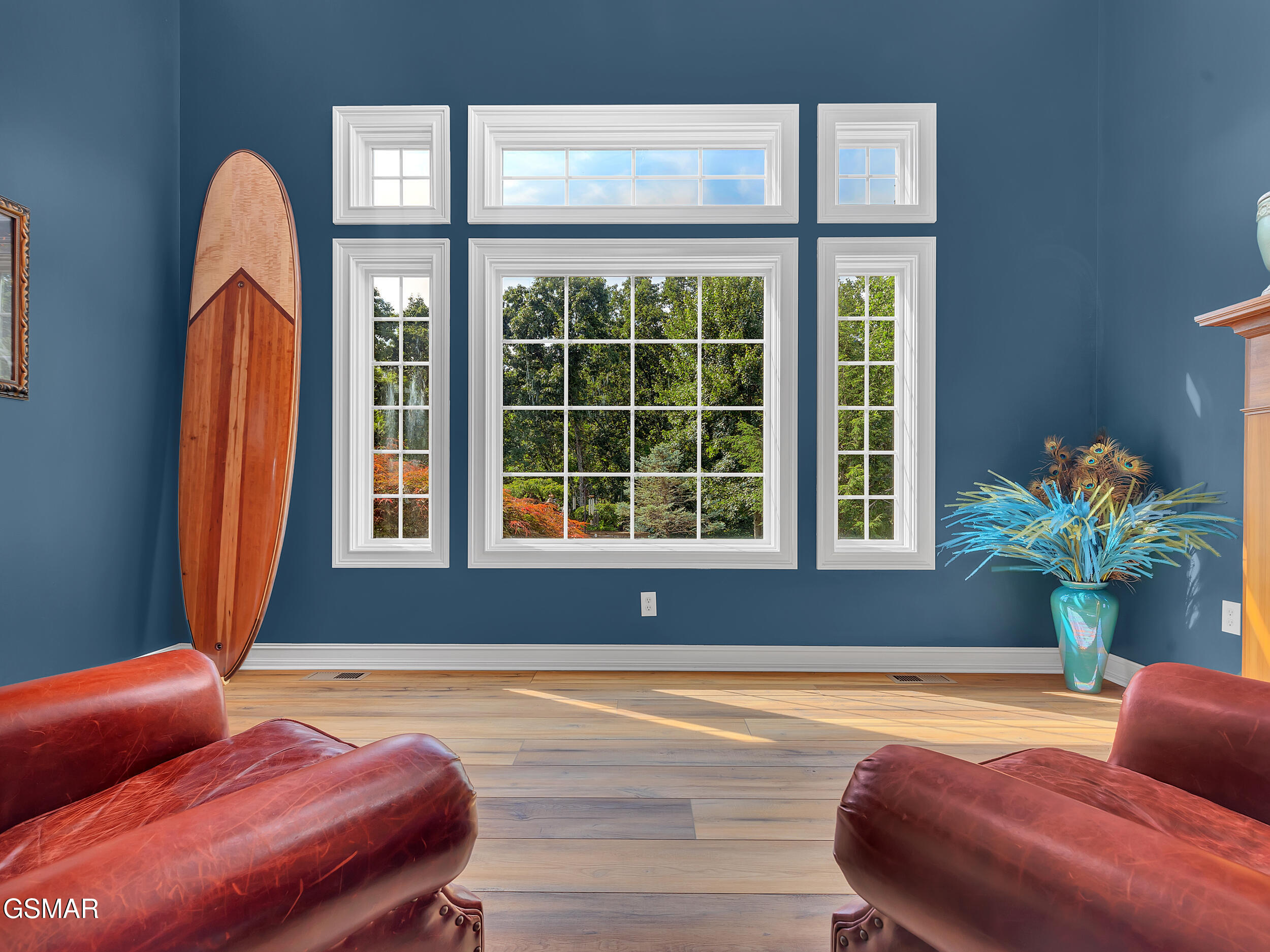 Mooresburg, Tennessee, 37811, United States, 3 Bedrooms Bedrooms, ,5 BathroomsBathrooms,Residential,For Sale,1974875