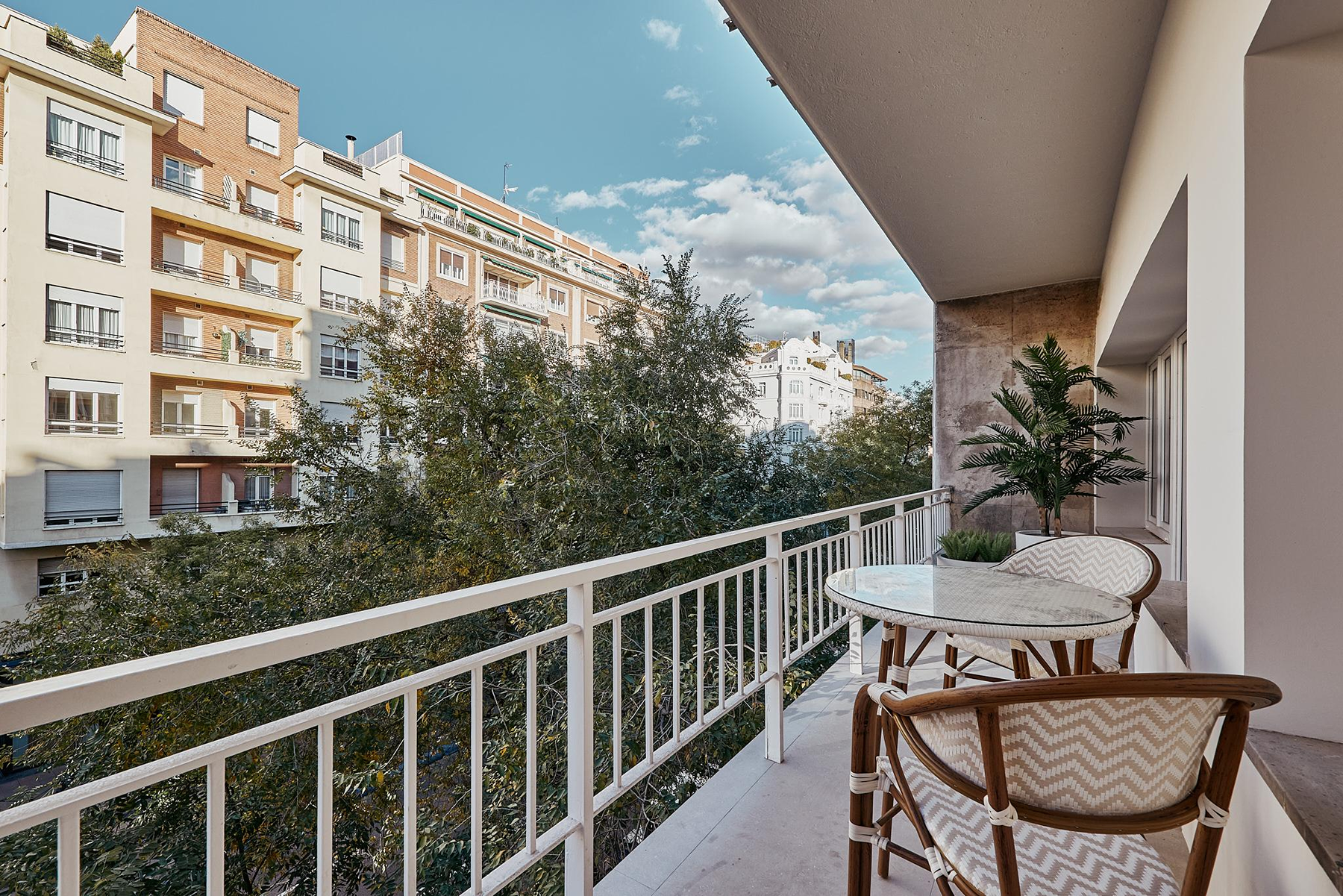  Elegant Renovated 5 Bedroom Apartment in Chamberí, Madrid - 物件實景