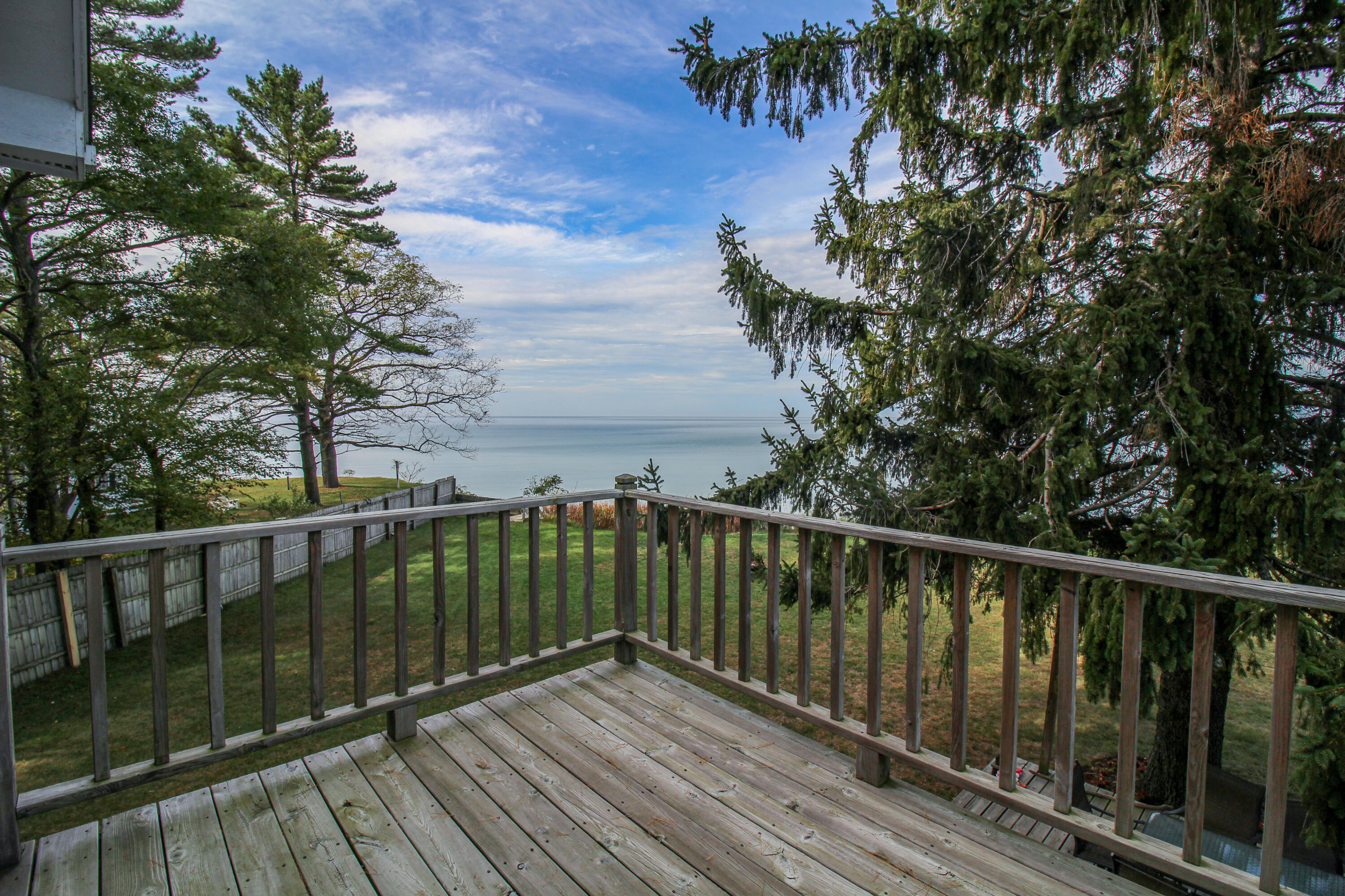 South Haven, Michigan, 49090, United States, 3 Bedrooms Bedrooms, ,4 BathroomsBathrooms,Residential,For Sale,1982825