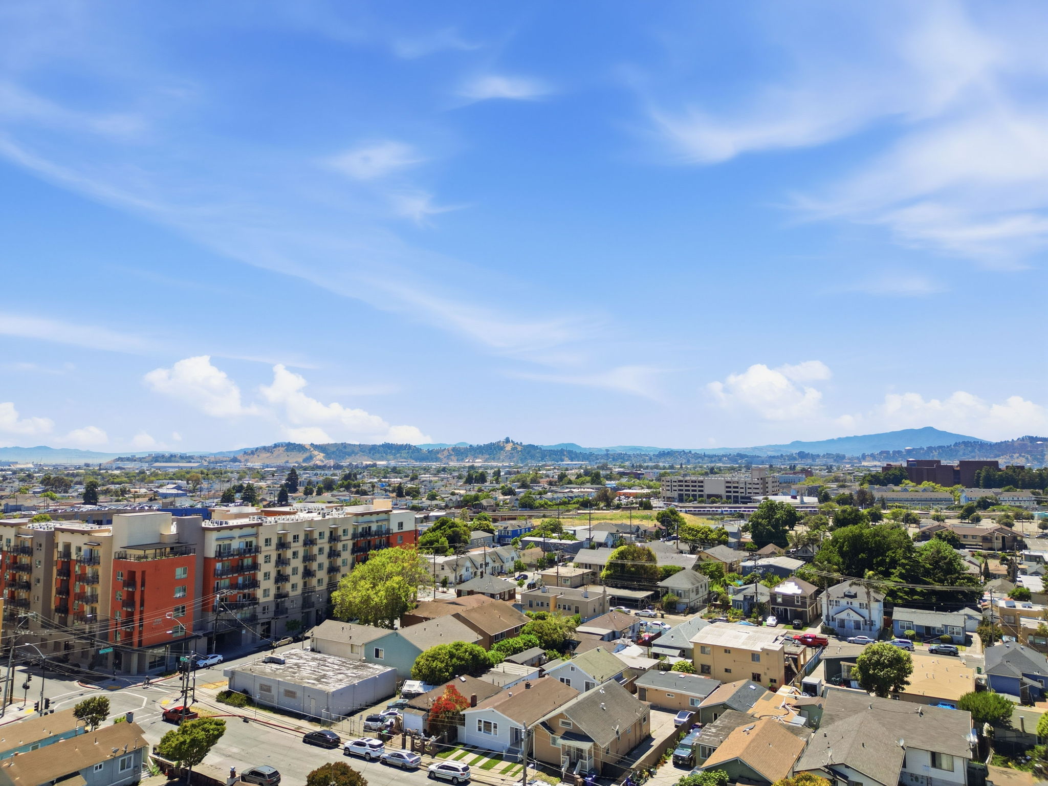  Two Detached Homes on One Lot - 物件實景
