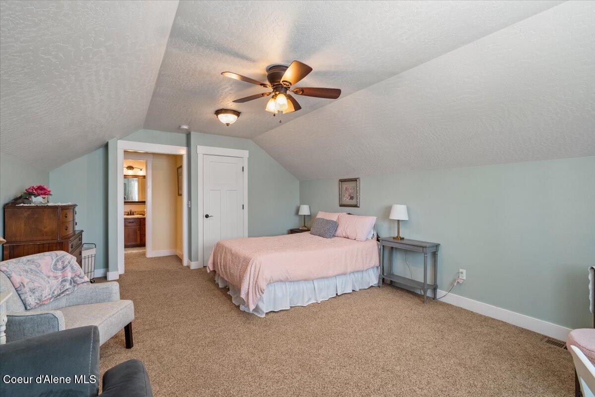 Hayden, Idaho, 83835, United States, 4 Bedrooms Bedrooms, ,3 BathroomsBathrooms,Residential,For Sale,1879599