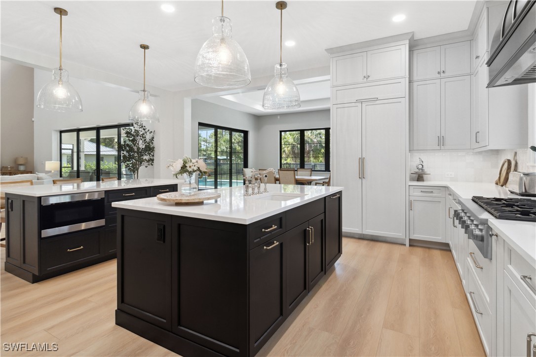 Naples, Florida, 34120, United States, 4 Bedrooms Bedrooms, ,6 BathroomsBathrooms,Residential,For Sale,1984444