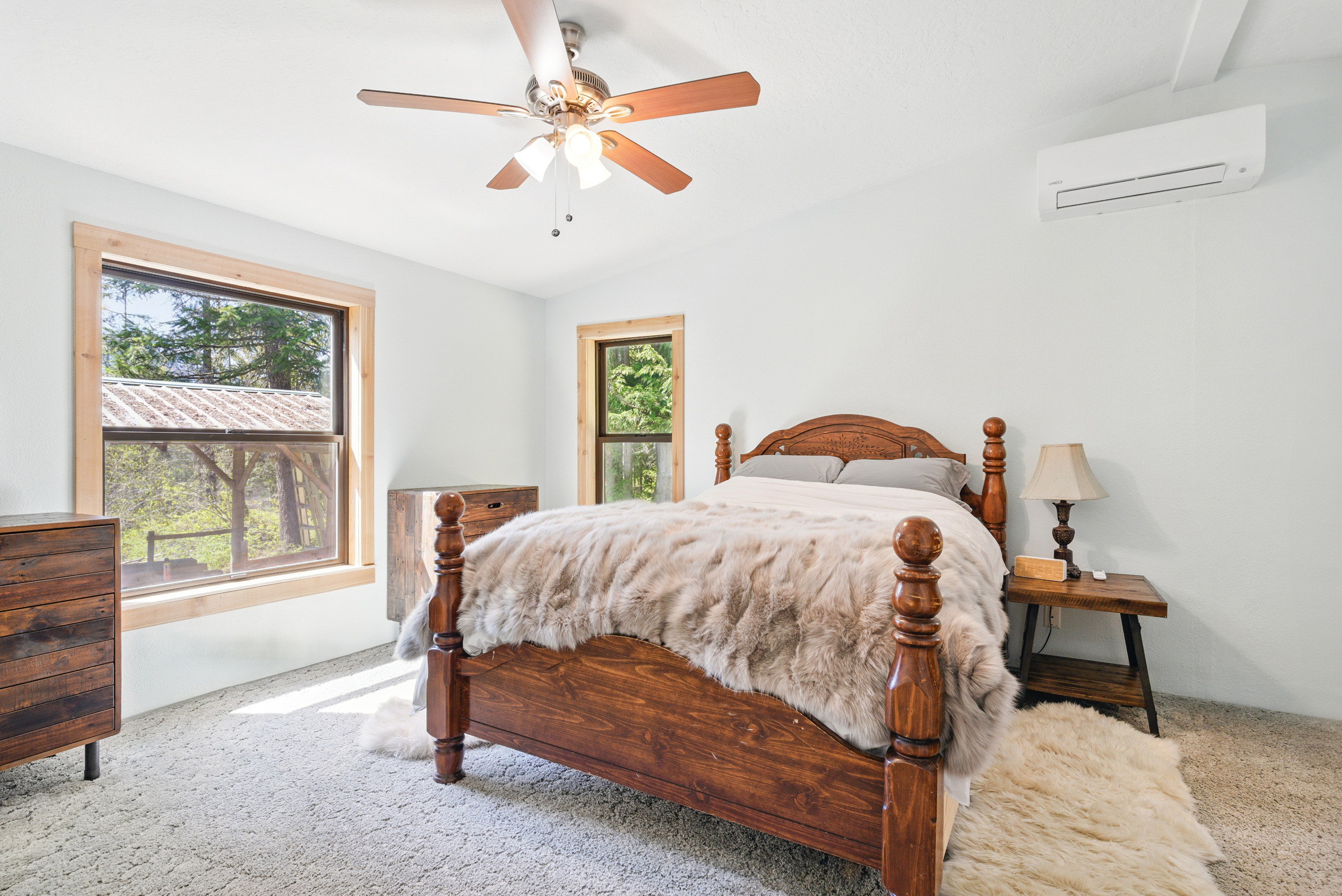 Clark Fork, Idaho, 83811, United States, 3 Bedrooms Bedrooms, ,2 BathroomsBathrooms,Residential,For Sale,1887934