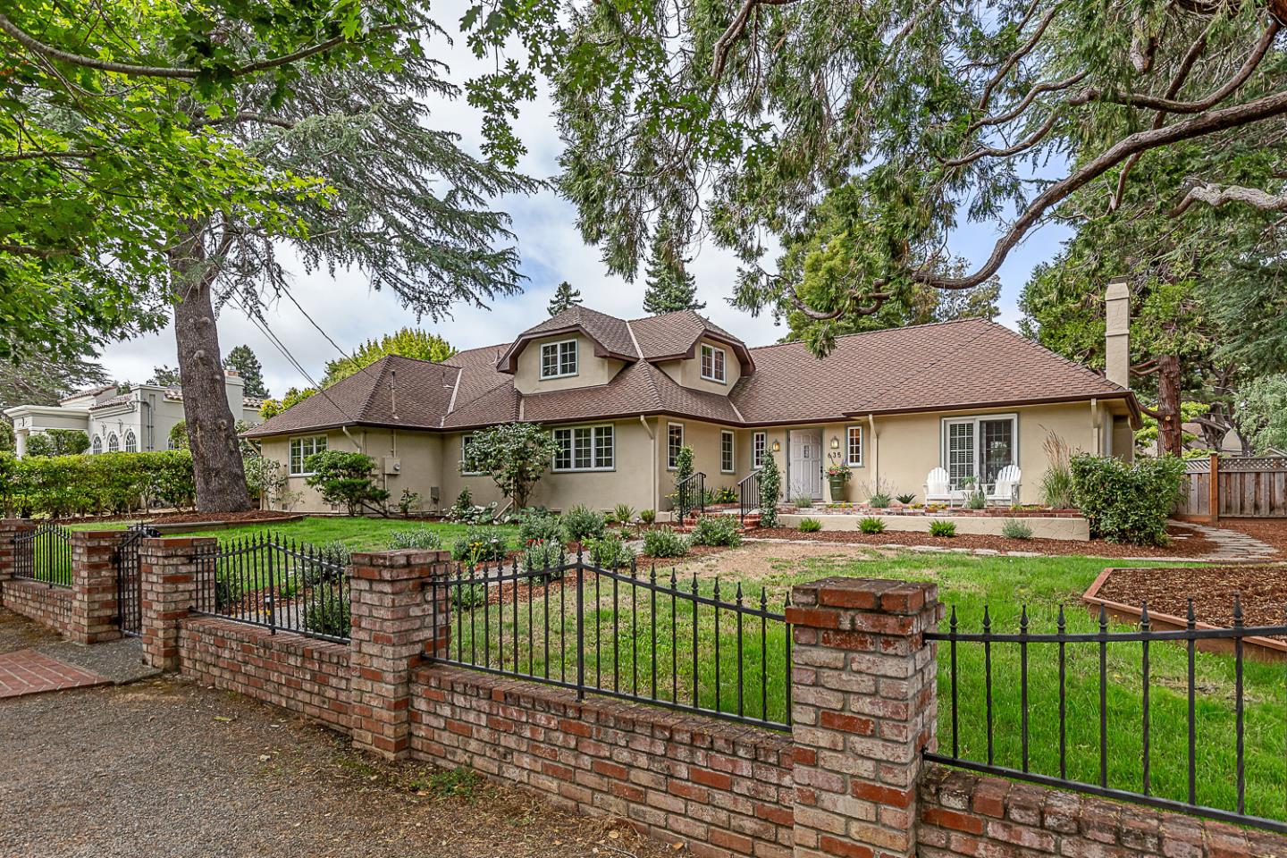 San Mateo, California, 94402, United States, 5 Bedrooms Bedrooms, ,4 BathroomsBathrooms,Residential,For Sale,1901144