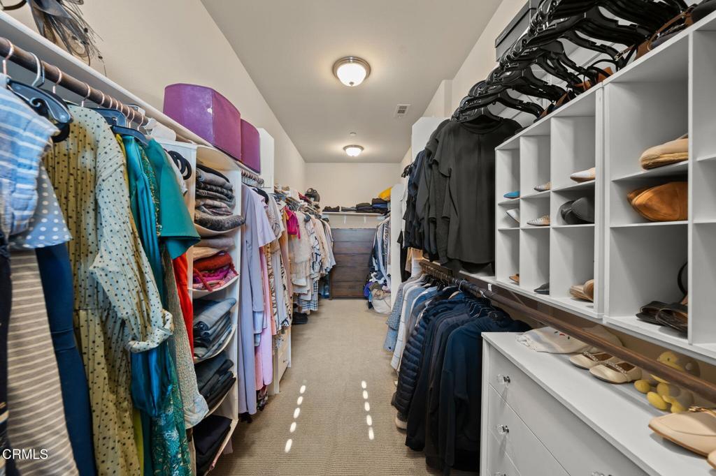 Azusa, California, 91702, United States, 4 Bedrooms Bedrooms, ,4 BathroomsBathrooms,Residential,For Sale,1987831