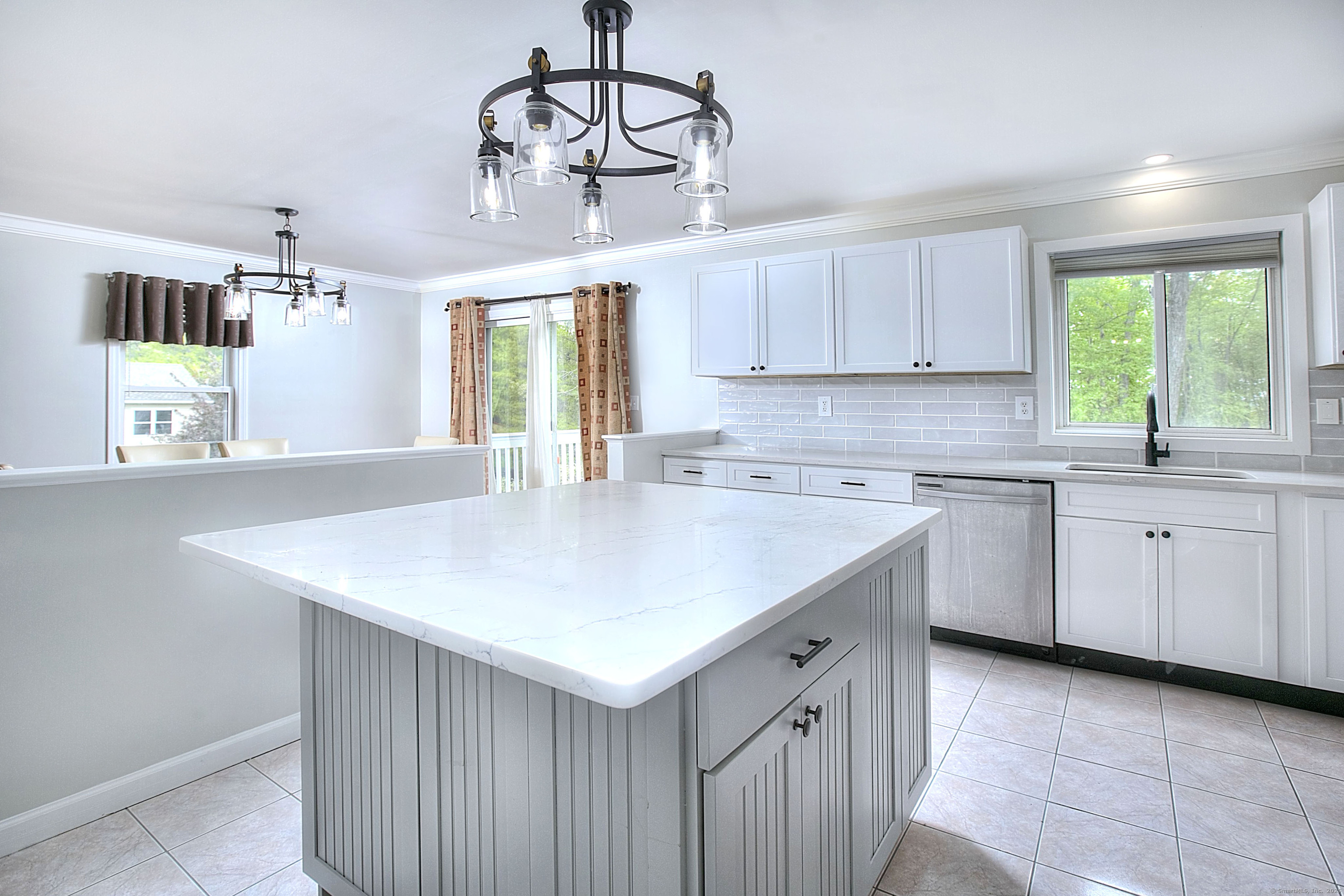 Seymour, Connecticut, 06483, United States, 4 Bedrooms Bedrooms, ,4 BathroomsBathrooms,Residential,For Sale,1820200
