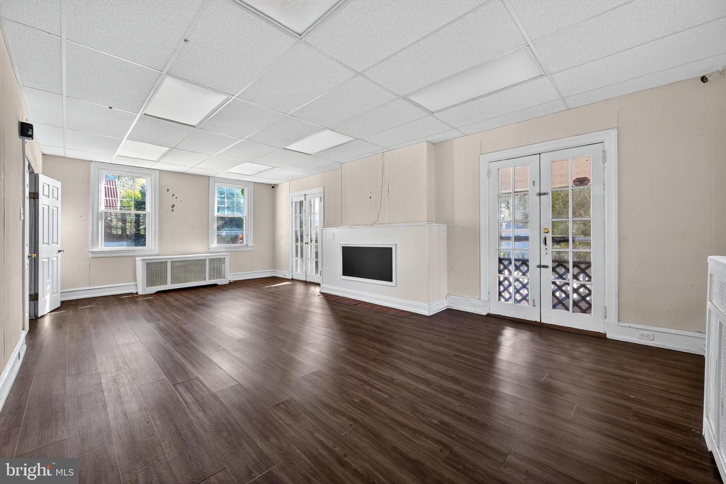 Havertown, Pennsylvania, 19083, United States, 6 Bedrooms Bedrooms, ,2 BathroomsBathrooms,Residential,For Sale,1960669