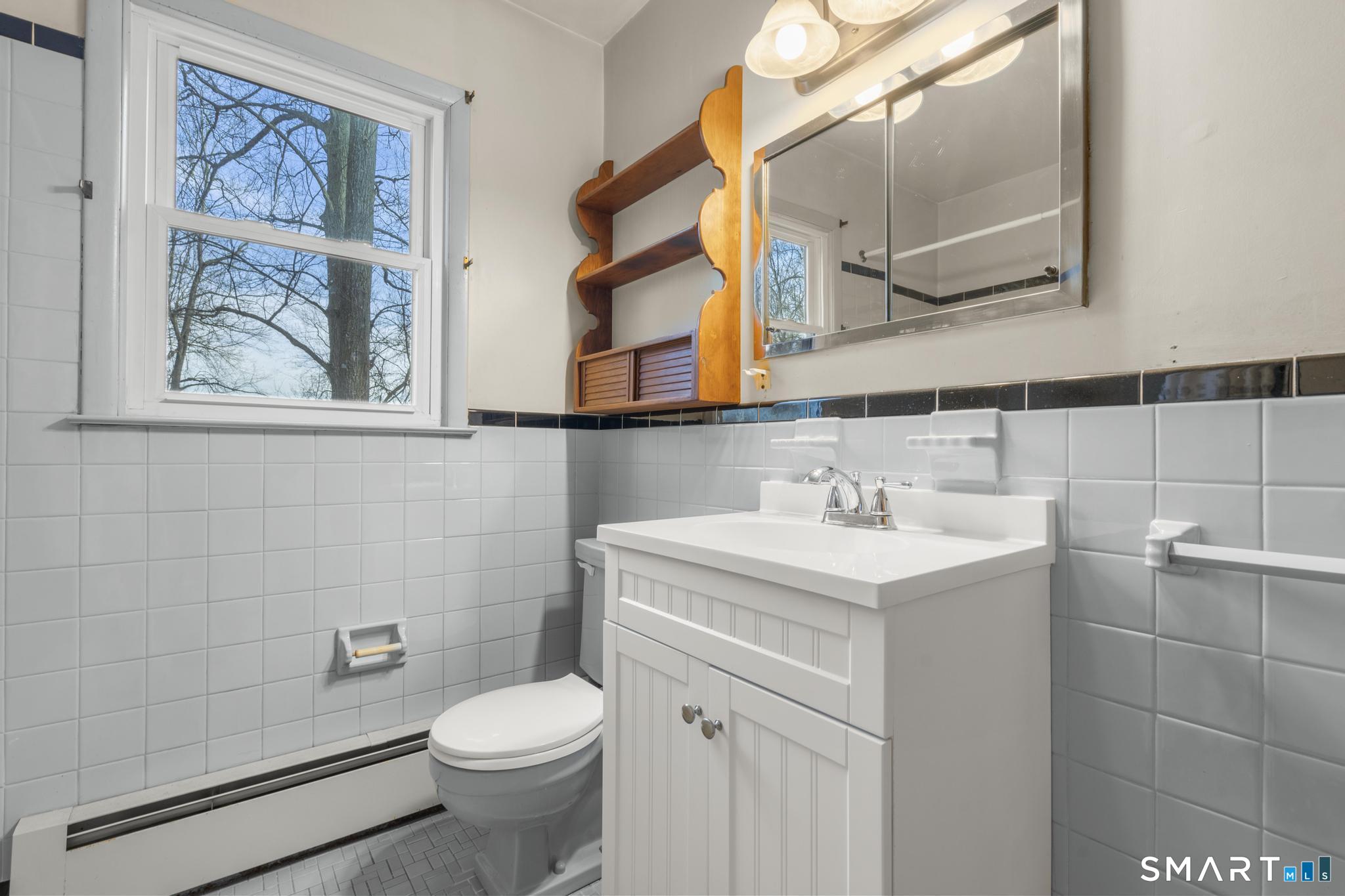 Norwalk, Connecticut, 06851, United States, 3 Bedrooms Bedrooms, ,2 BathroomsBathrooms,Residential,For Sale,2010794