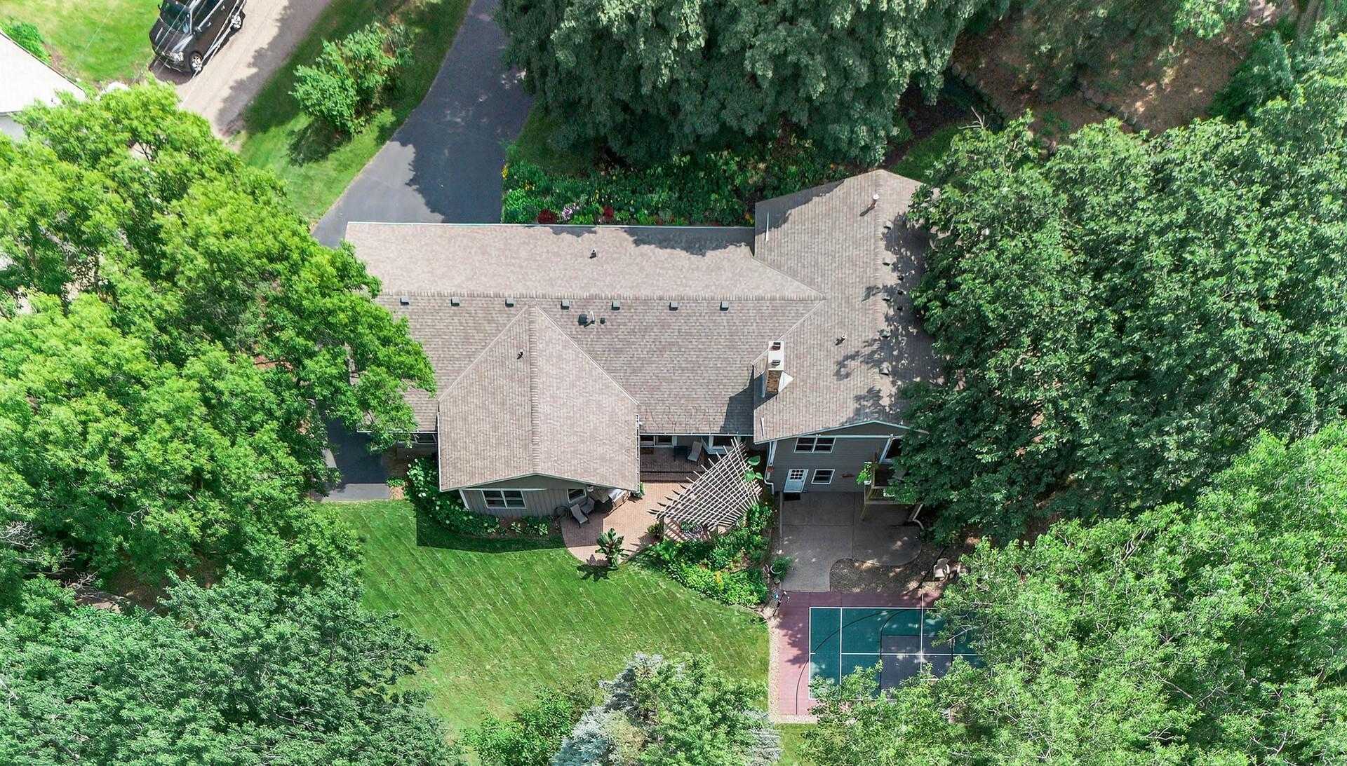 Minnetonka, Minnesota, 55345, United States, 5 Bedrooms Bedrooms, ,2 BathroomsBathrooms,Residential,For Sale,1919862