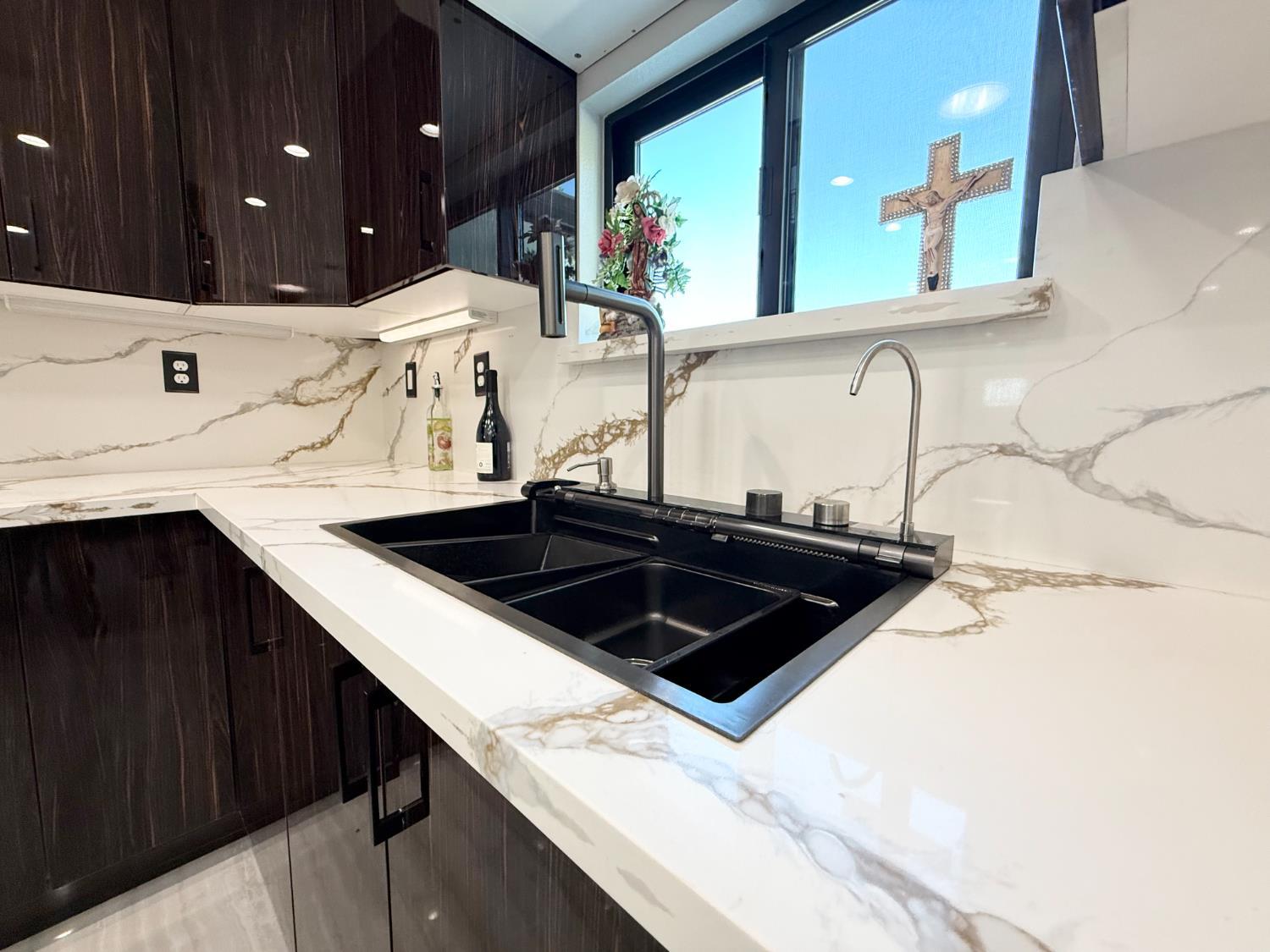 Chowchilla, California, 93610, United States, 3 Bedrooms Bedrooms, ,2 BathroomsBathrooms,Residential,For Sale,1993828