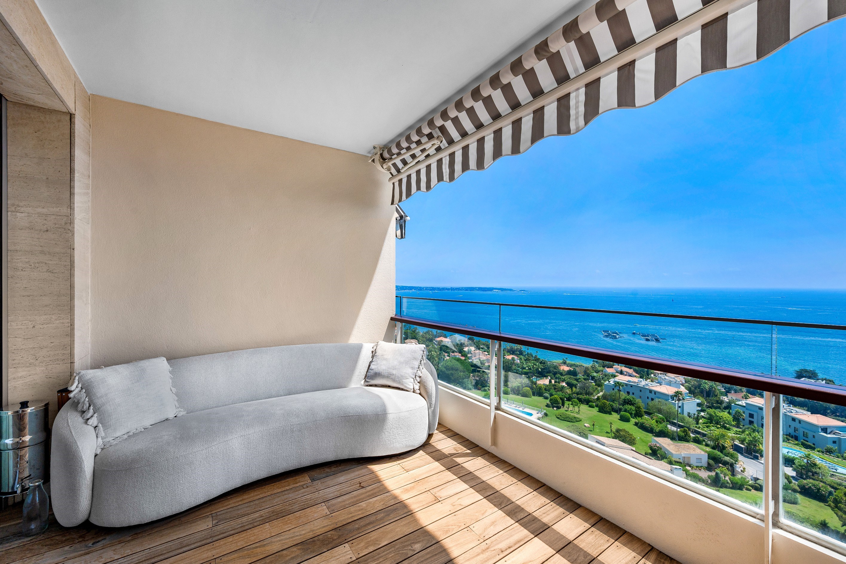  2-bedroom apartment with panoramic sea views and terrace - Cannes Hills - 物件實景