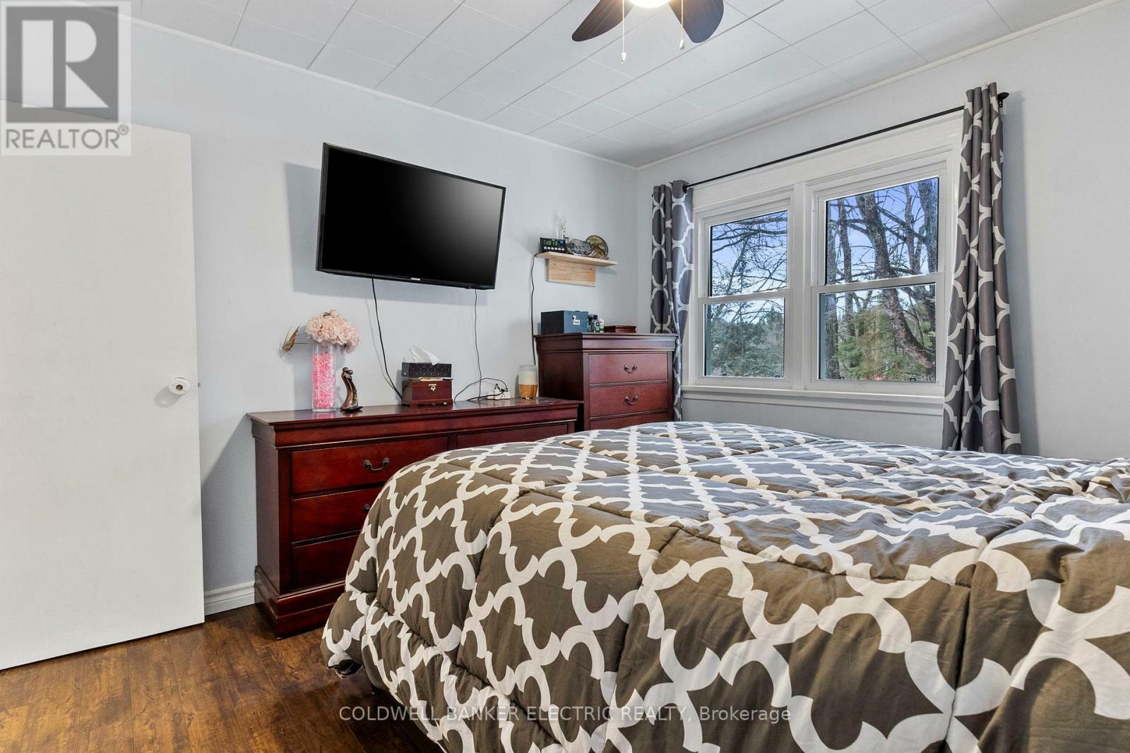 NORTH KAWARTHA, Ontario, K0L 1A0, CA, 3 Bedrooms Bedrooms, ,1 BathroomBathrooms,Residential,For Sale,1882801