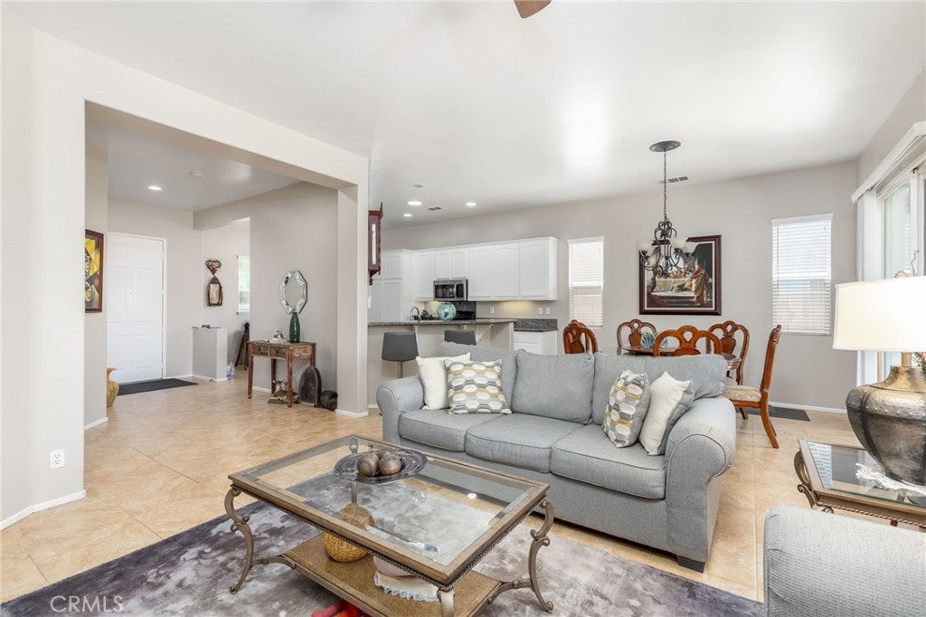 Banning, California, 92220, United States, 4 Bedrooms Bedrooms, ,2 BathroomsBathrooms,Residential,For Sale,1924224